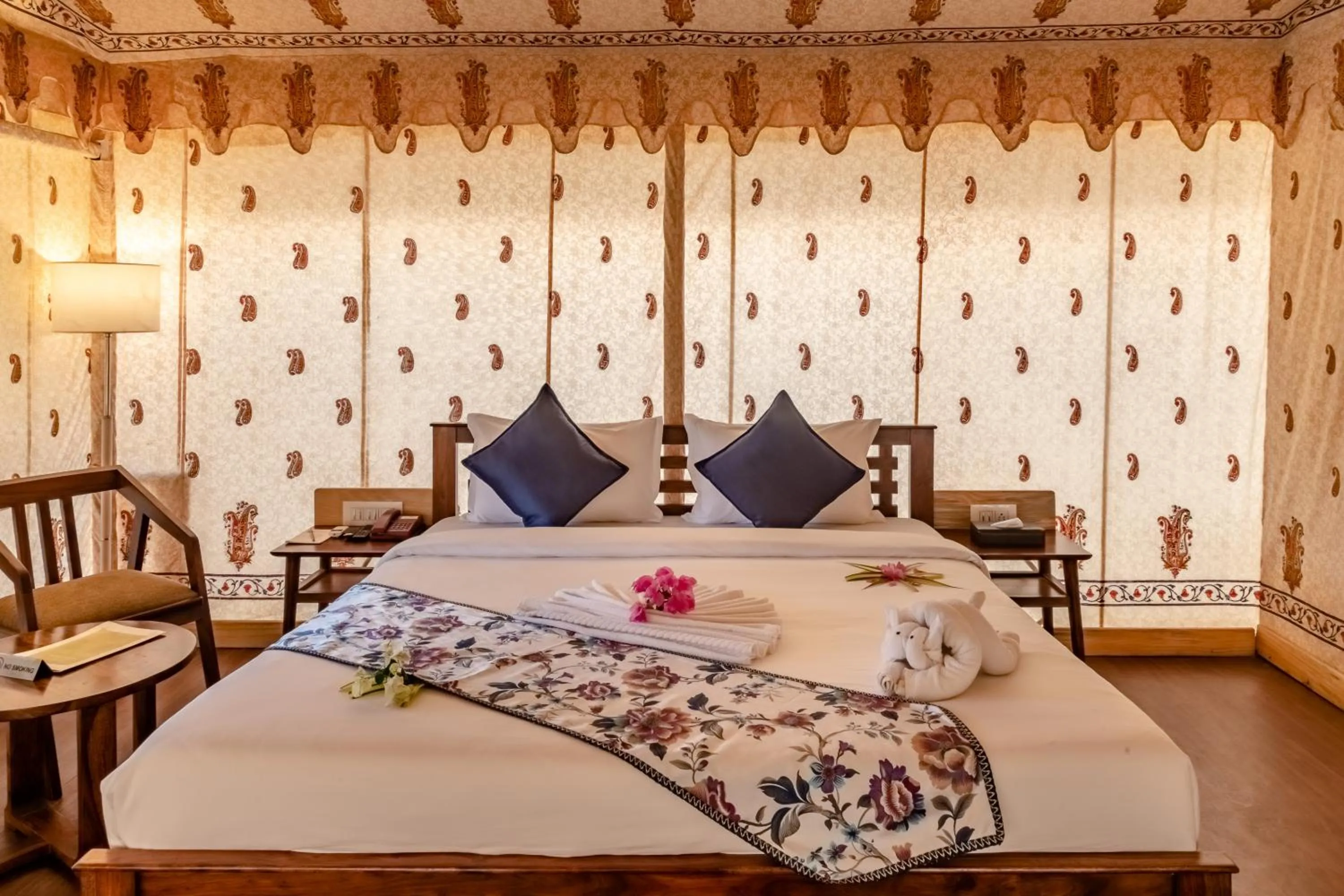 Bed in Rawai Luxury Tents Pushkar