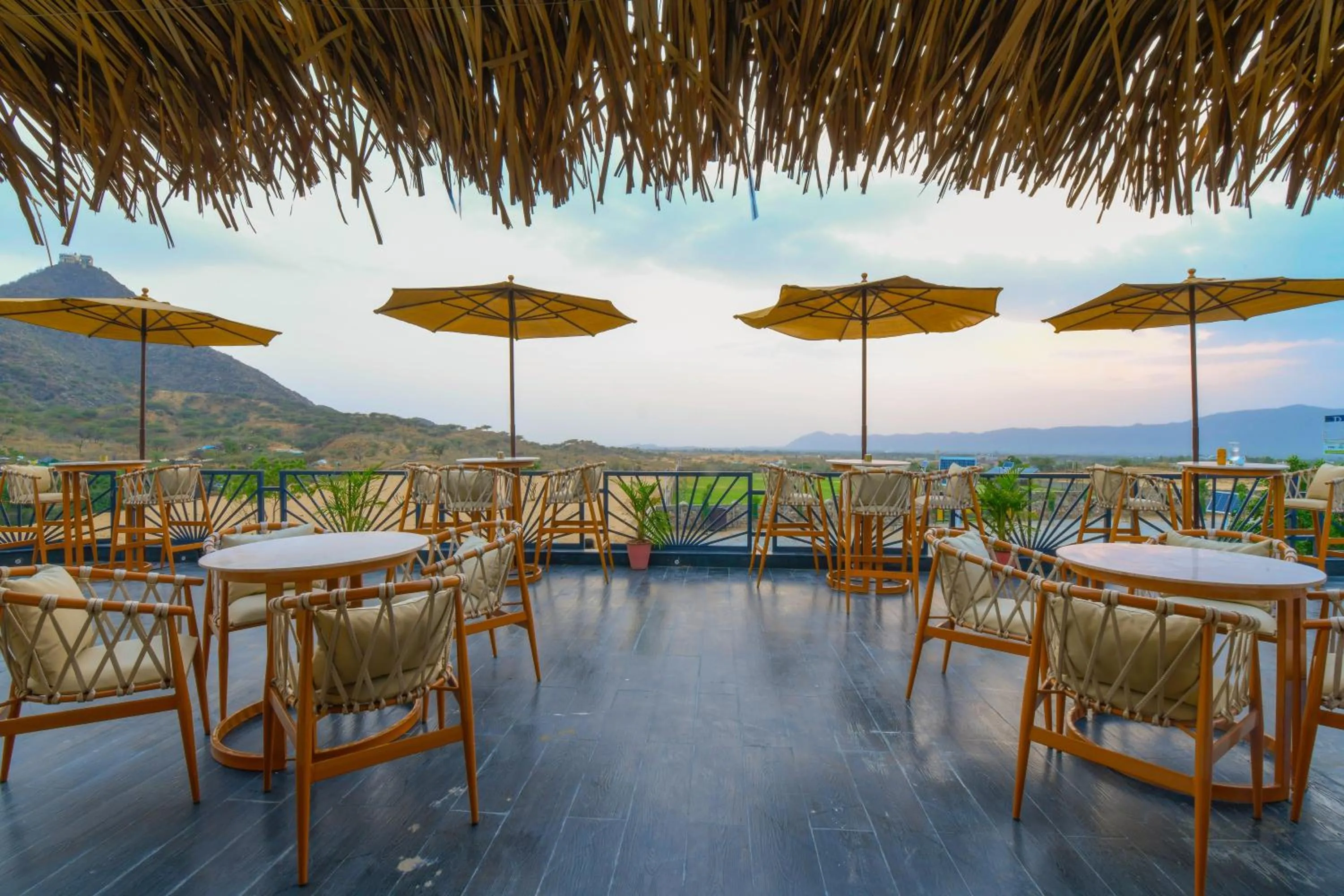 Restaurant/places to eat in Rawai Luxury Tents Pushkar