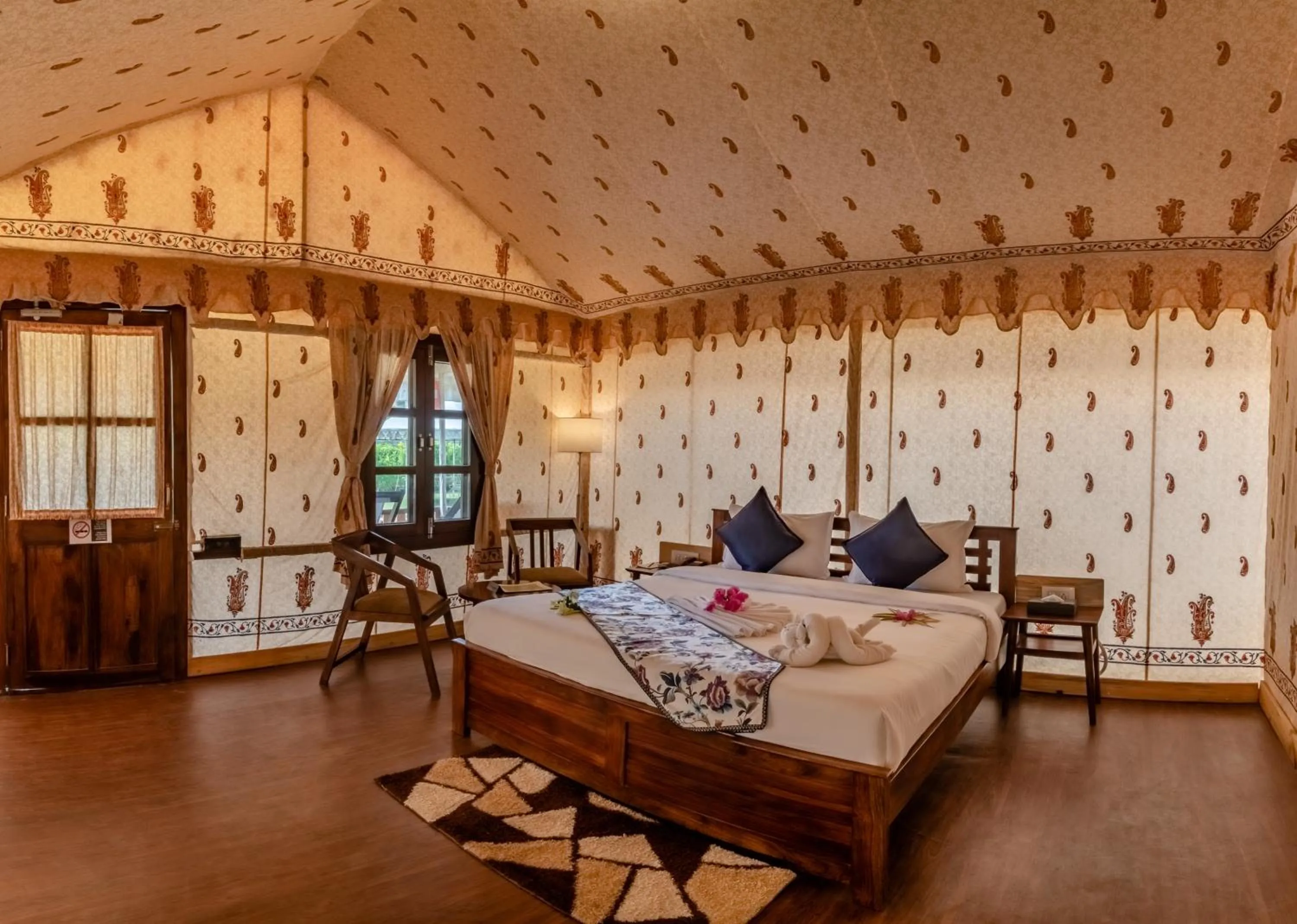 Bed in Rawai Luxury Tents Pushkar