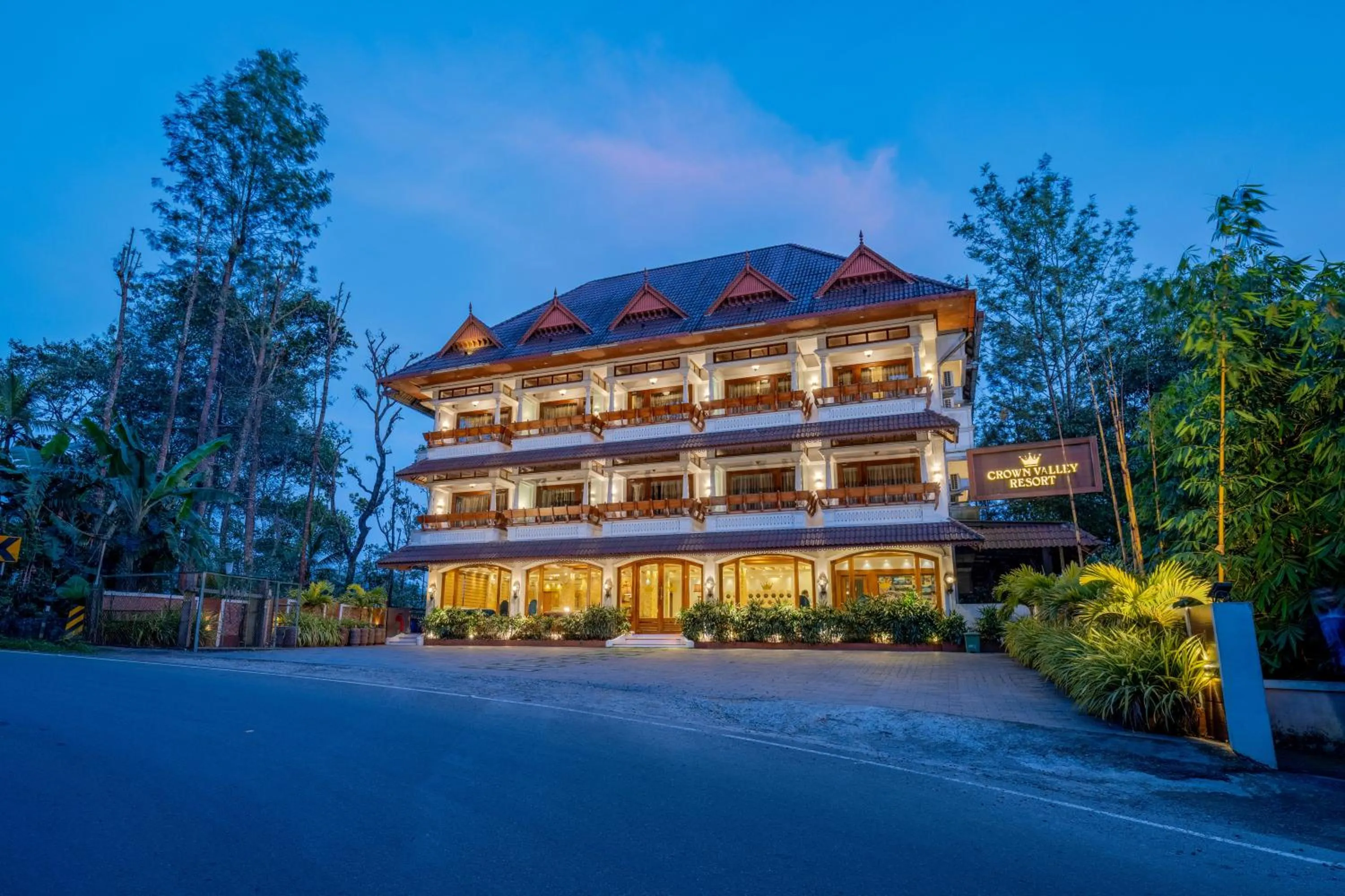 Crown Valley Thekkady