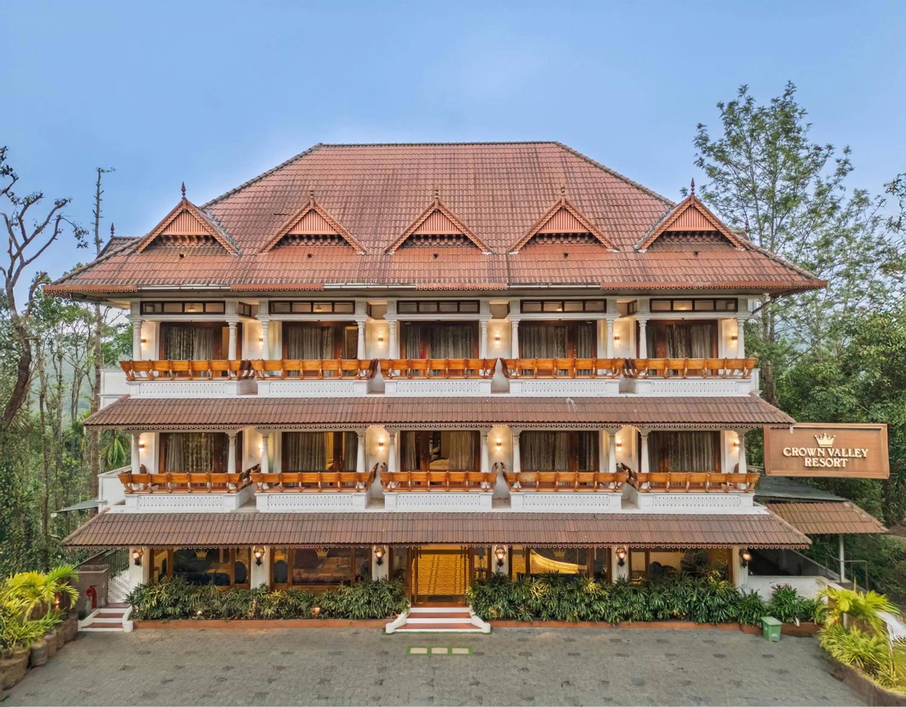 Crown Valley Thekkady