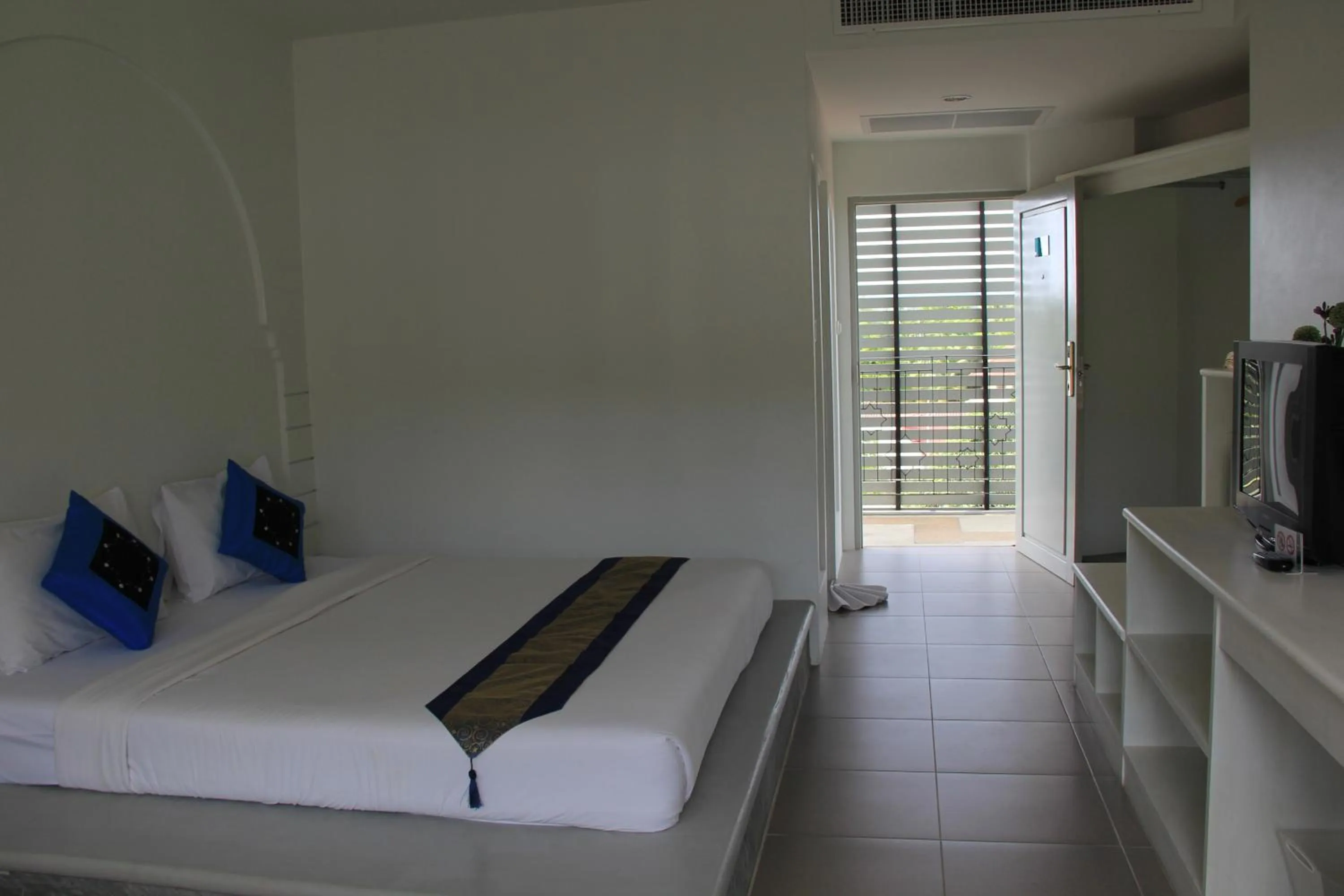 Living room, Bed in Dinar Lodge