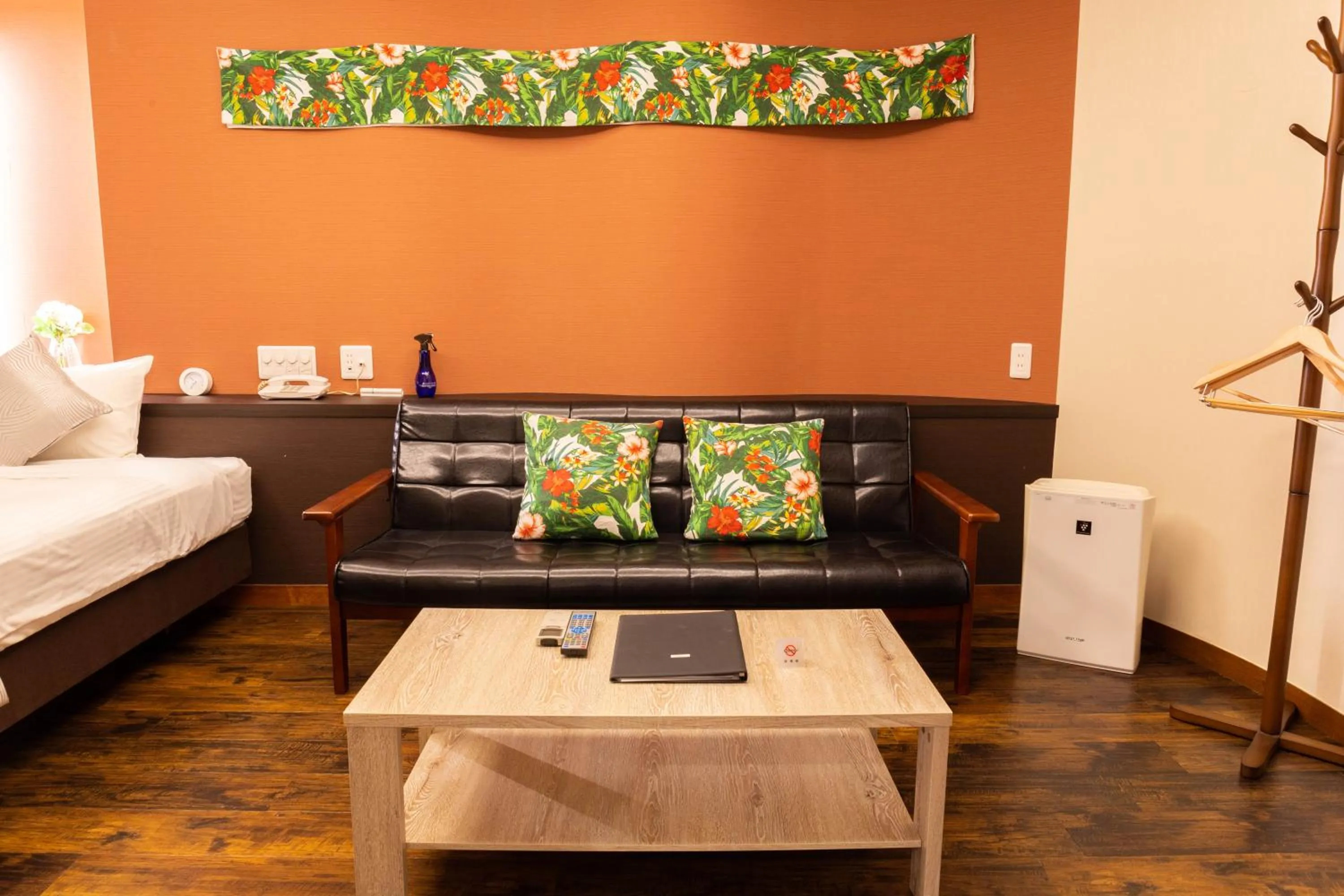 Decorative detail, Bed in Nami No Ue Crystal Hotel