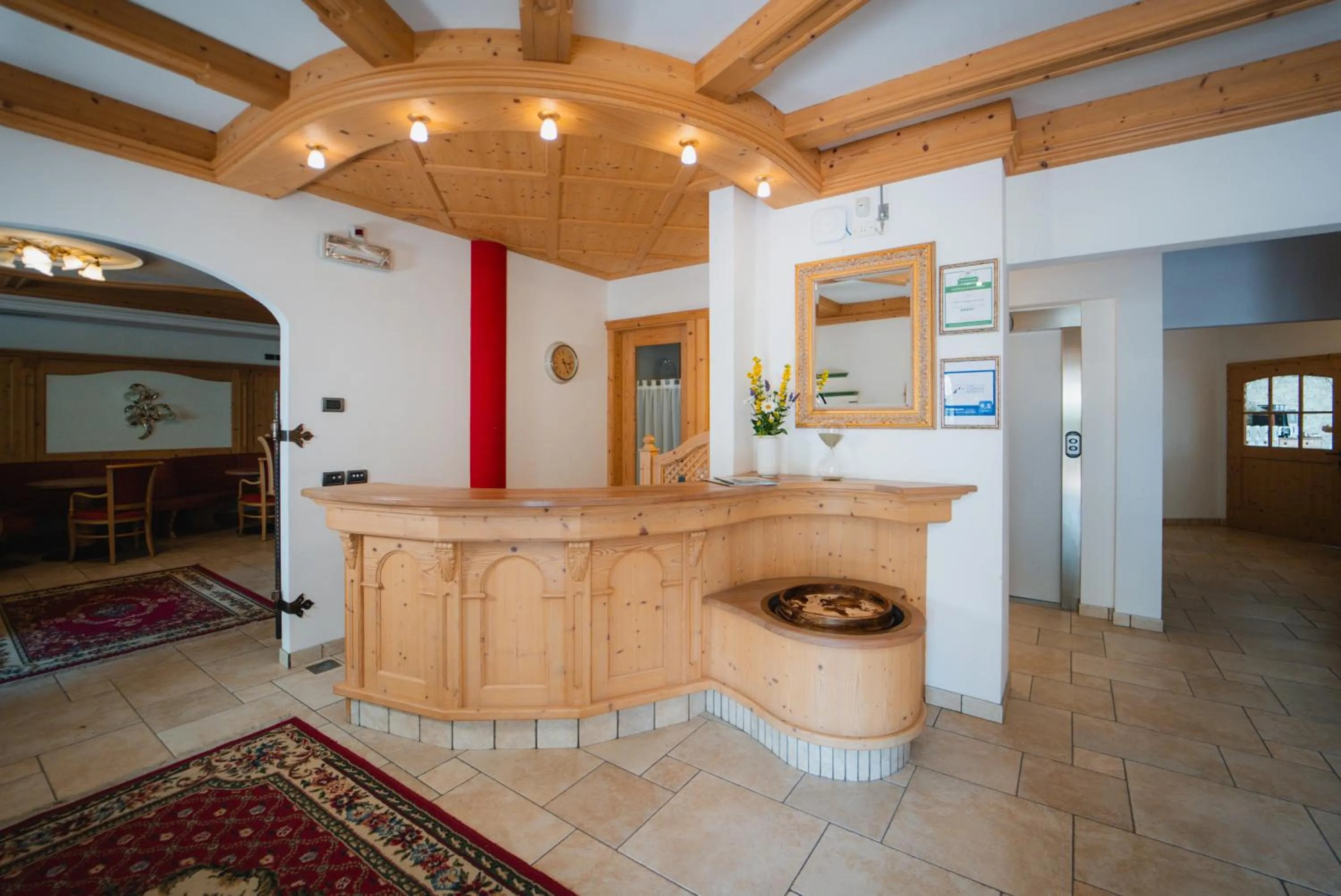 Lobby or reception in Chalet Campiglio Imperiale