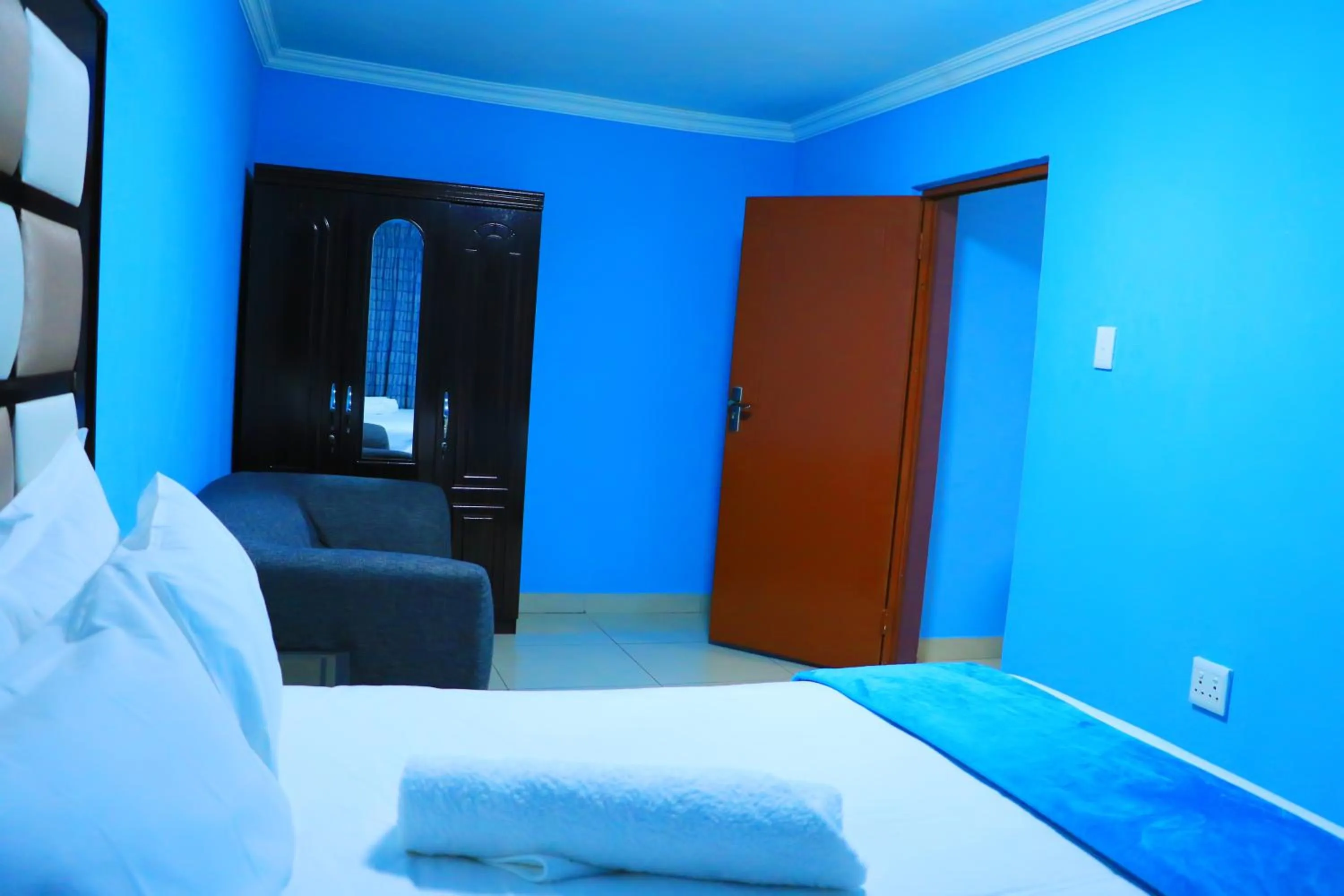 Bed in Angel Guest House