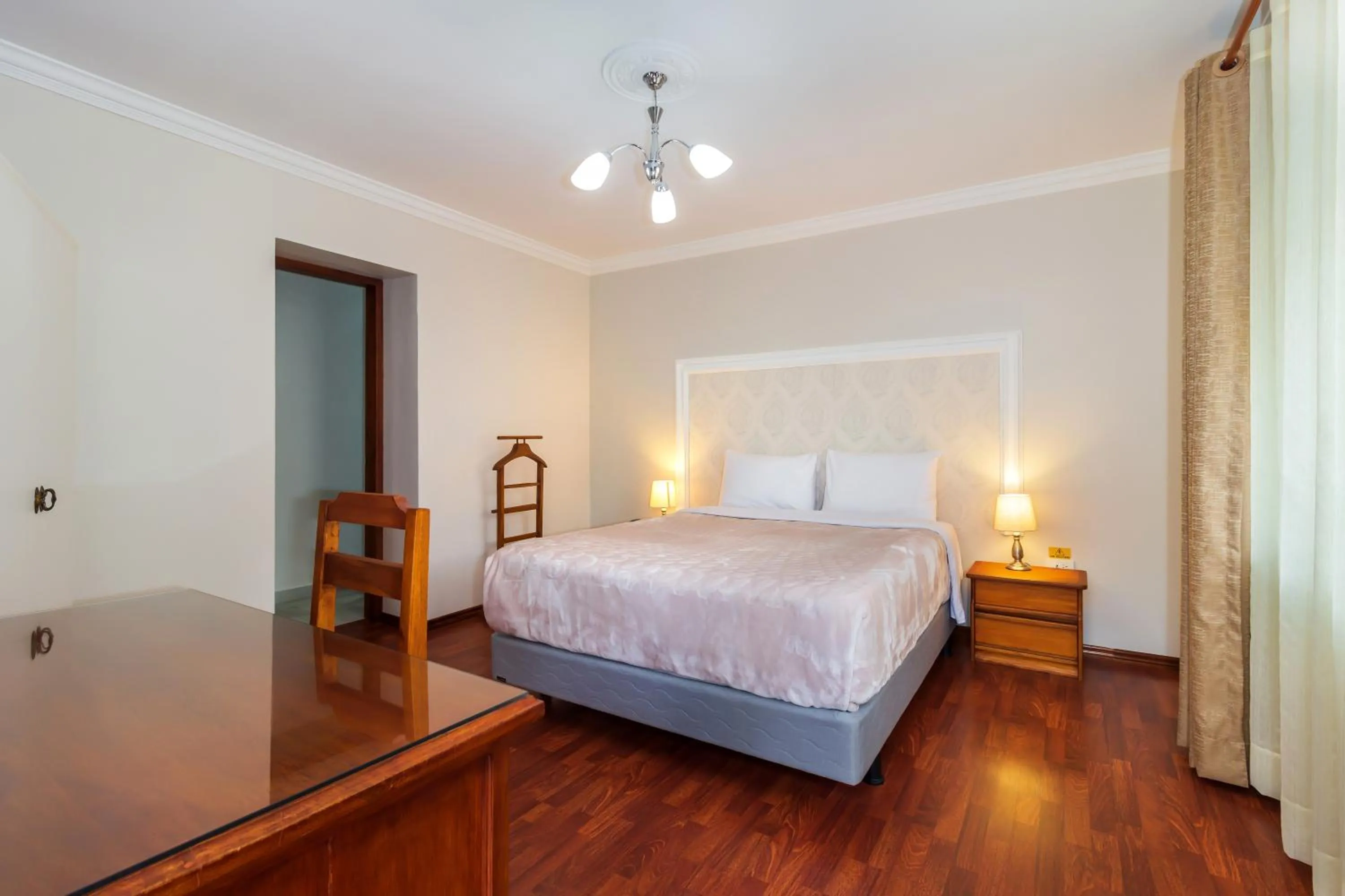 Bedroom, Bed in Hotel La Cartuja