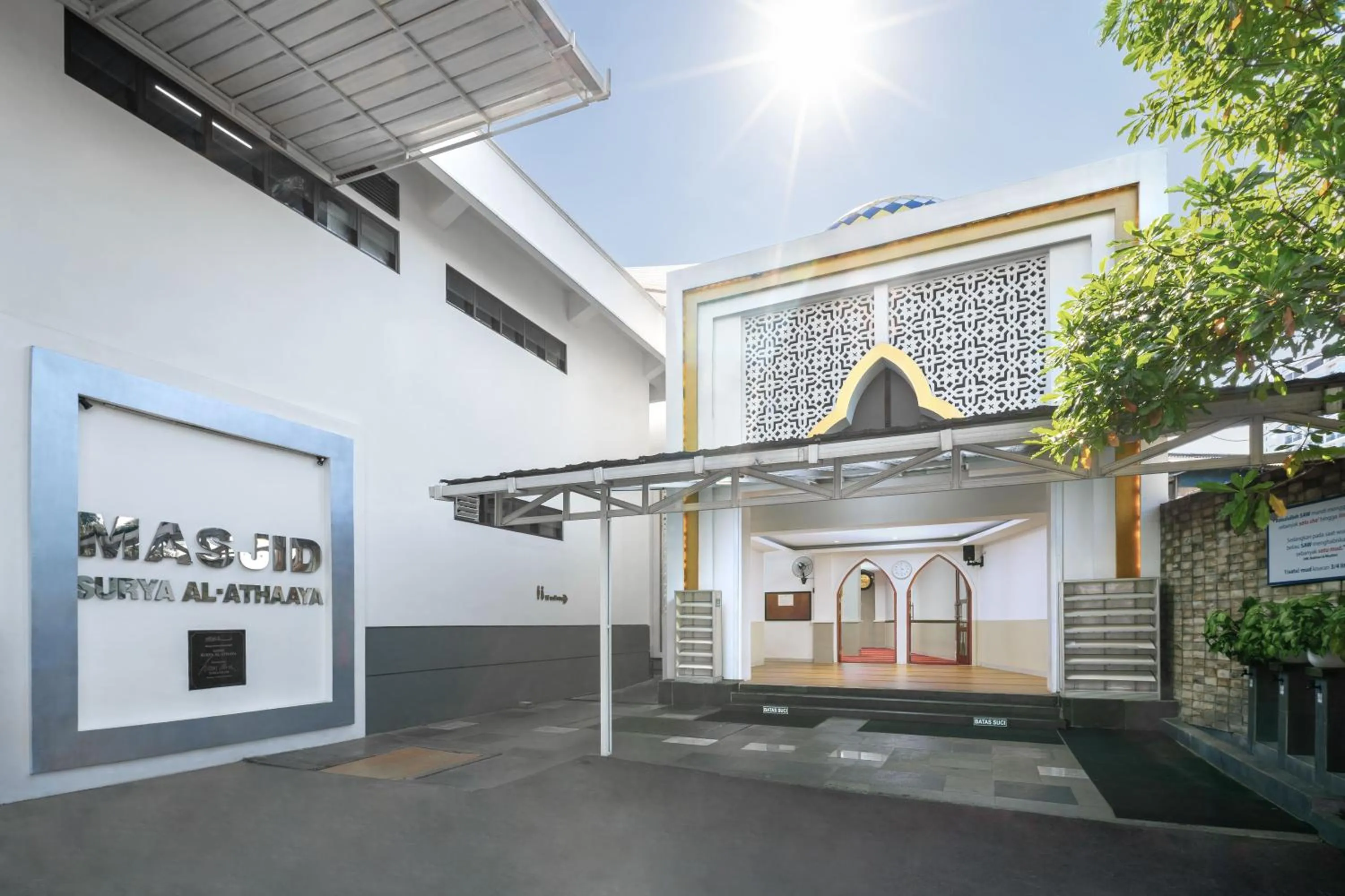 Area and facilities in The Papandayan