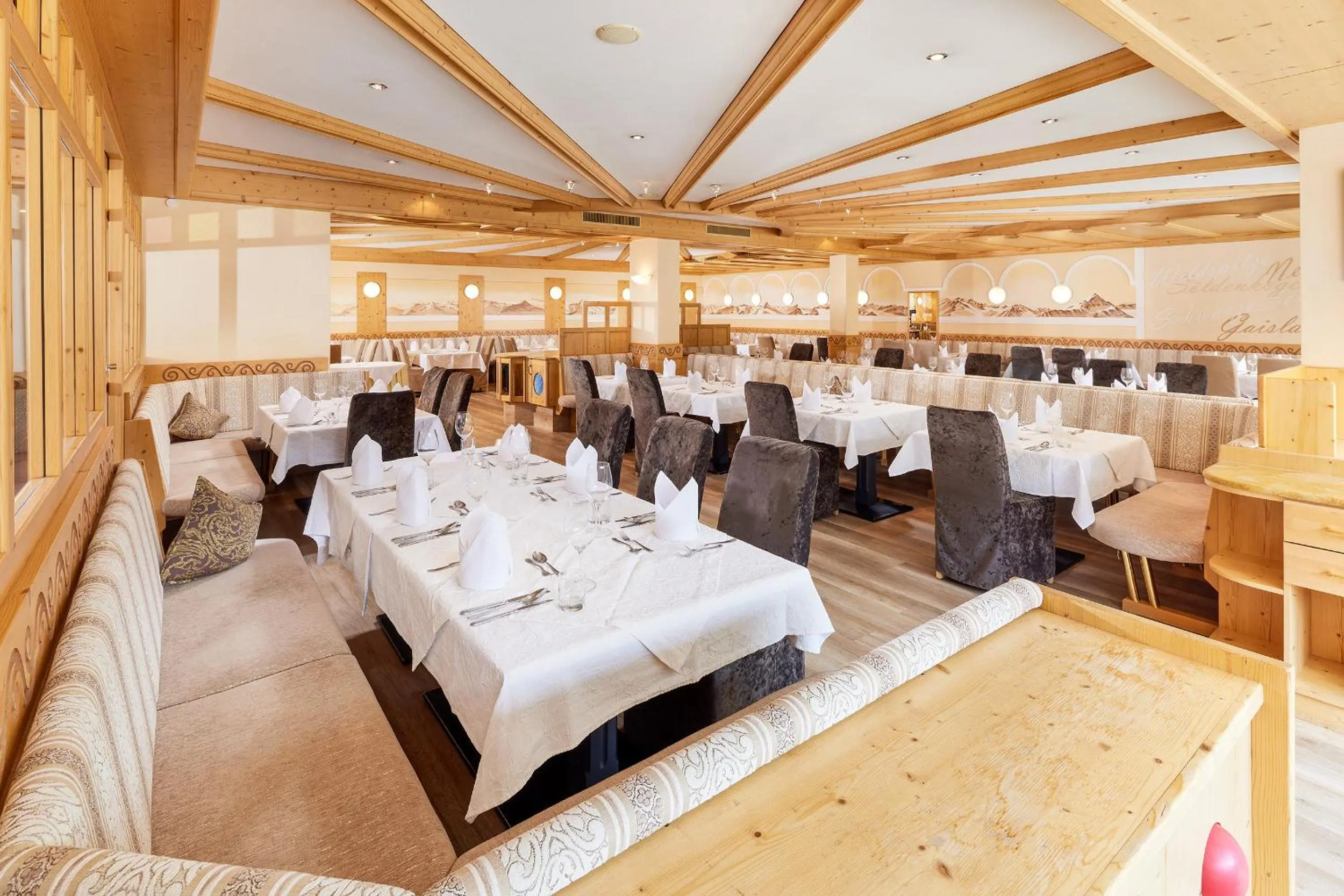 Restaurant/places to eat in Hotel Sunny Sölden