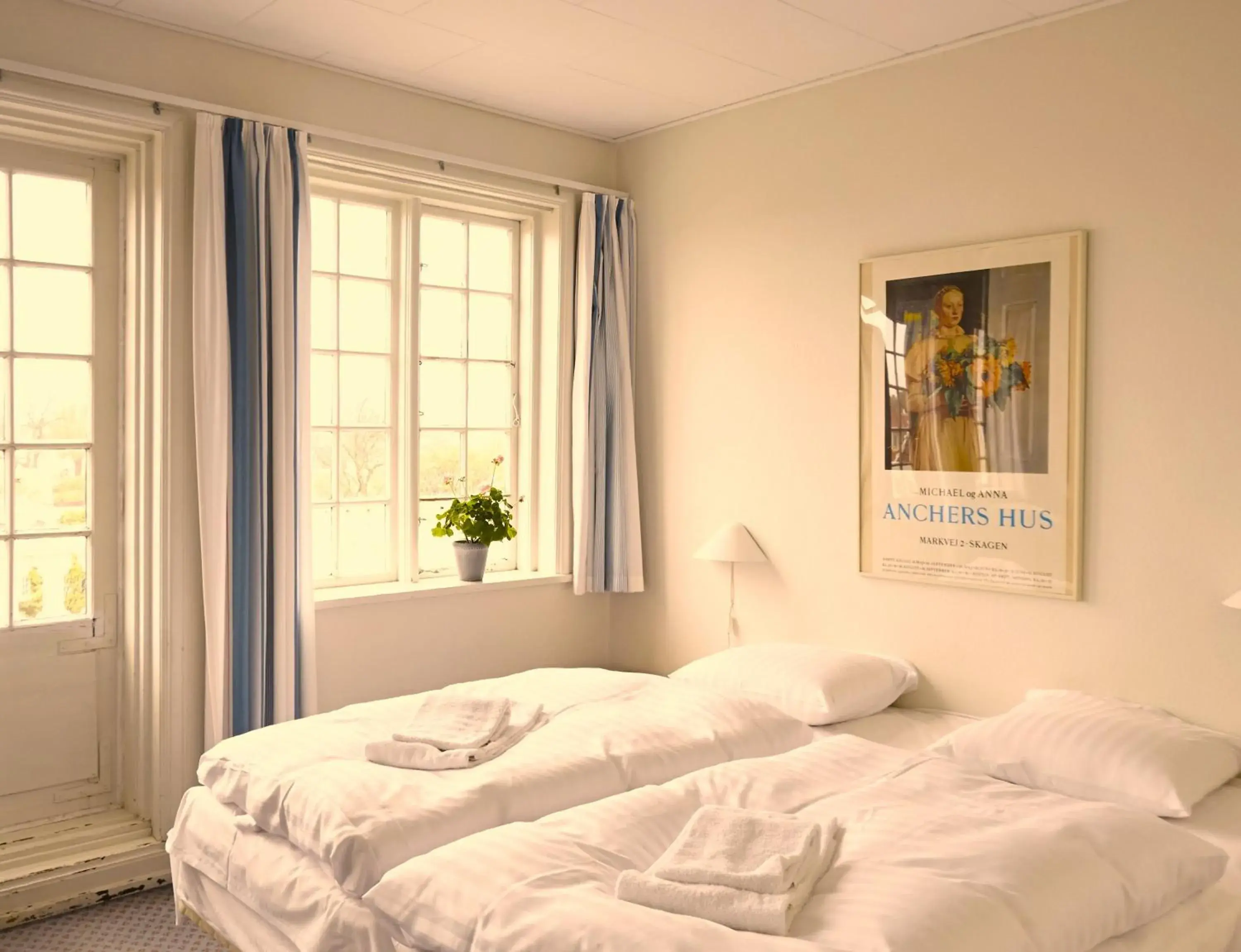 Double or Twin Room with Shared Bathroom - Annex in Brøndums Hotel Double or Twin Room with Shared Bathroom - Annex in Brøndums Hotel