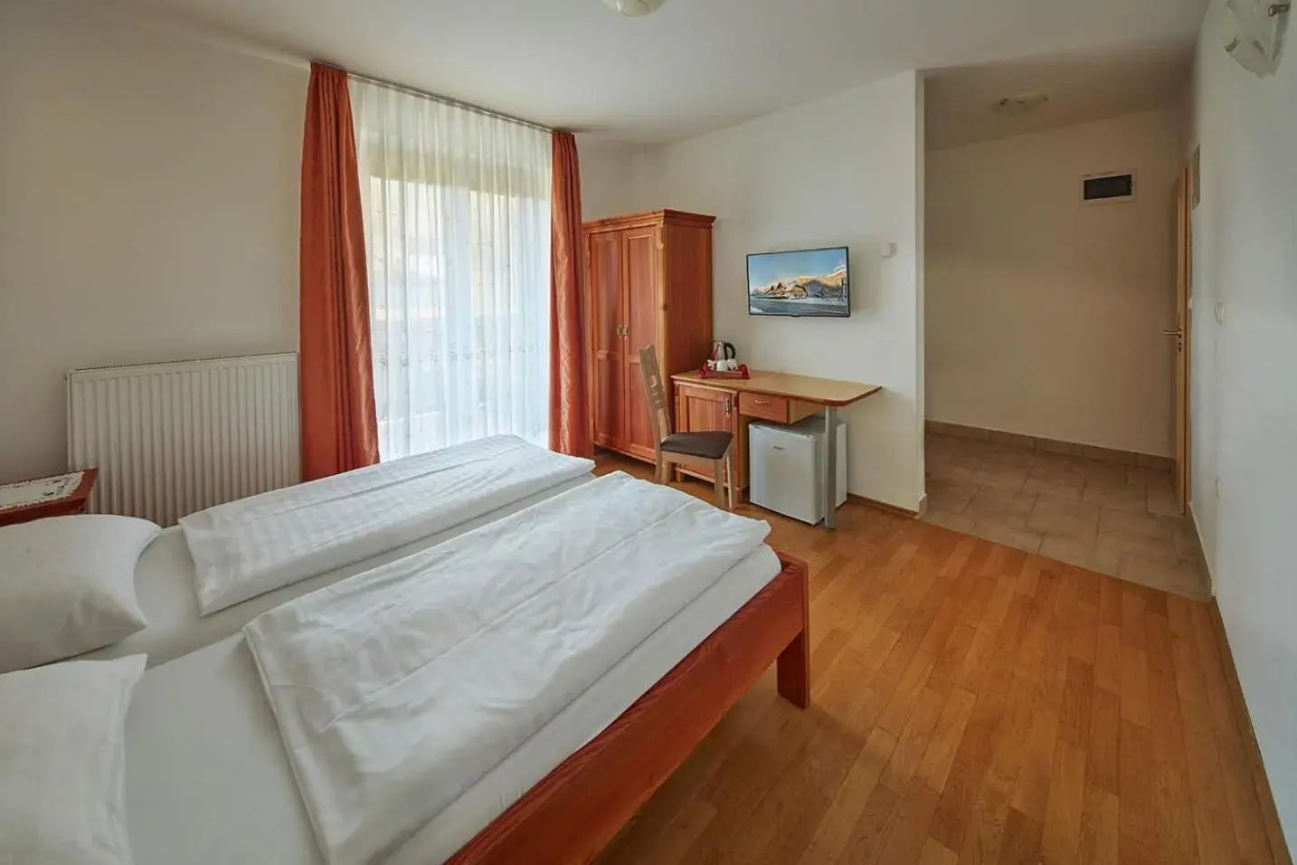 Double Room in Rute Hotel and Apartments Double Room in Rute Hotel and Apartments