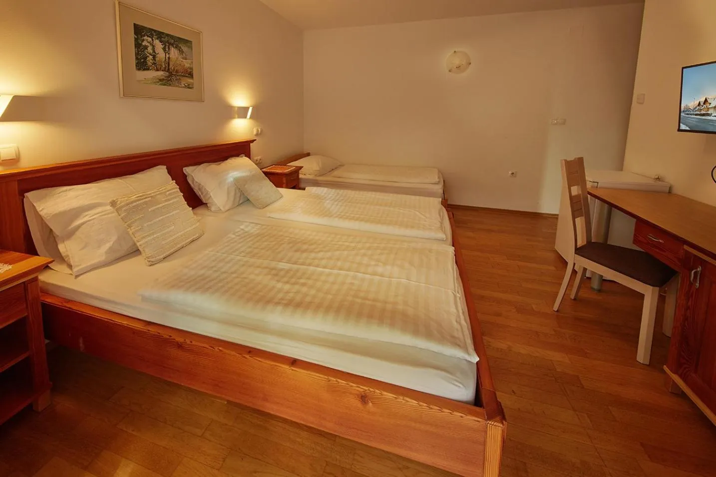Bed in Rute Hotel and Apartments