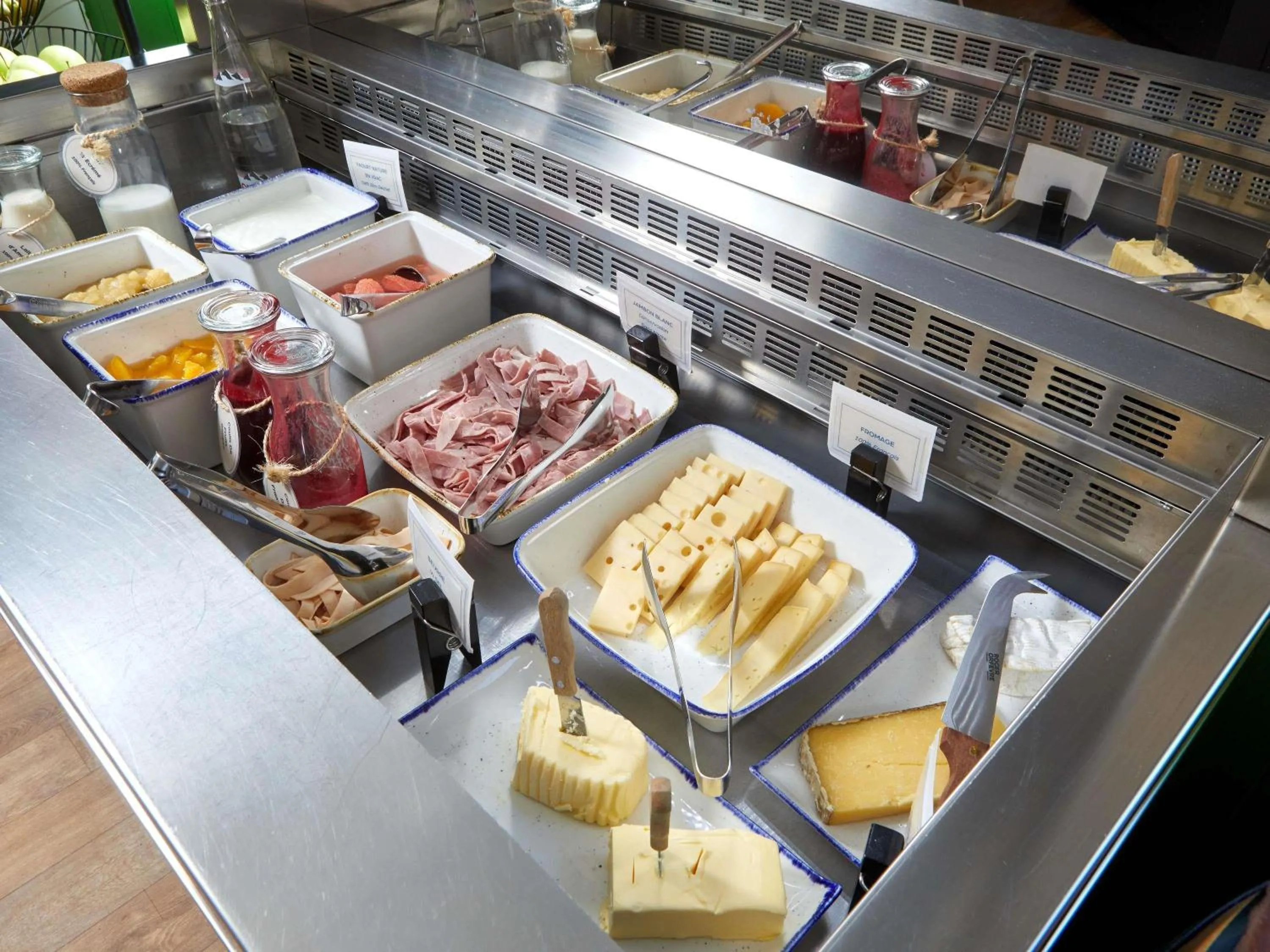 Breakfast in ibis Auxerre Sud