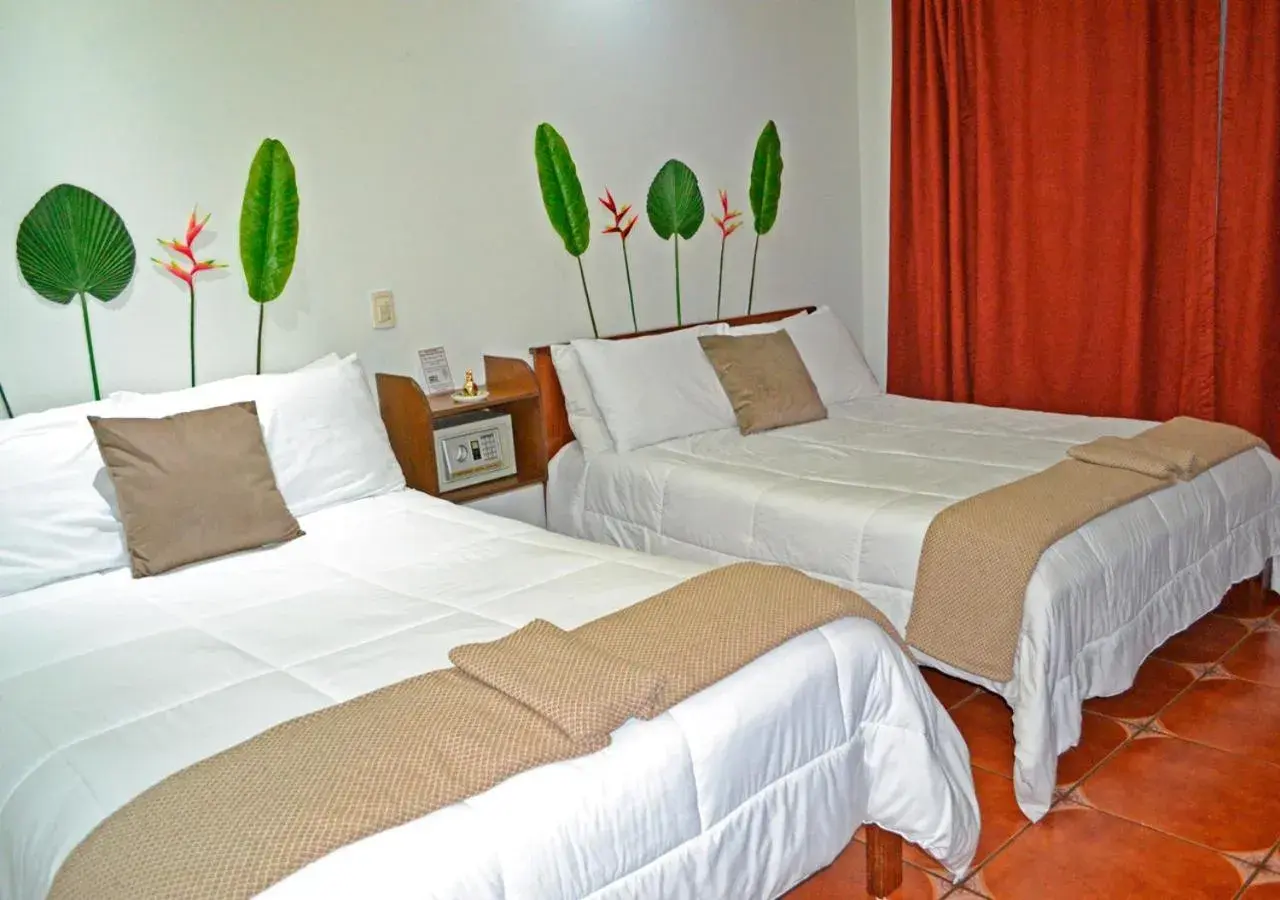 Double Room with Garden View in Casa Tropical Double Room with Garden View in Casa Tropical