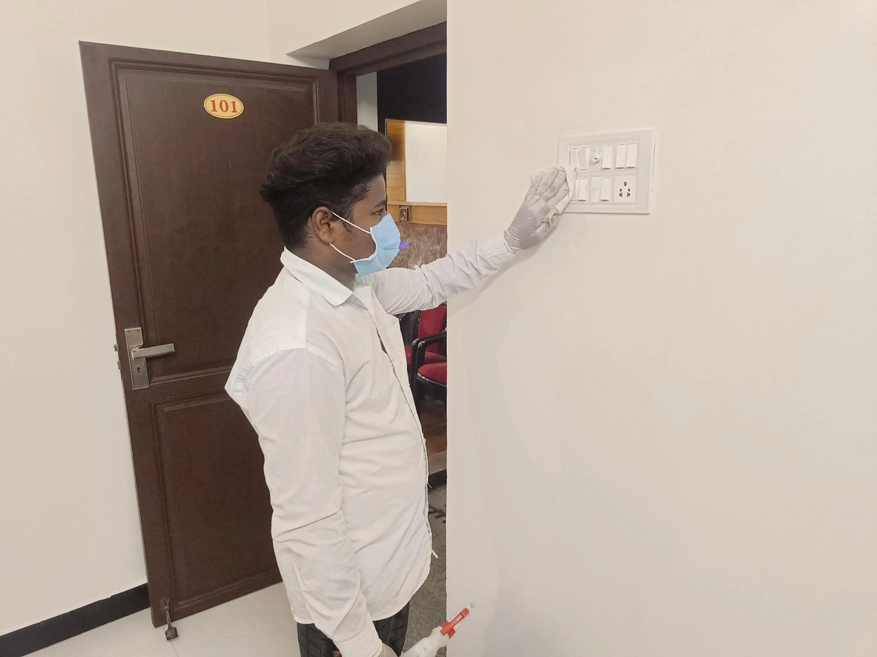 Staff in Bon Stay Inn