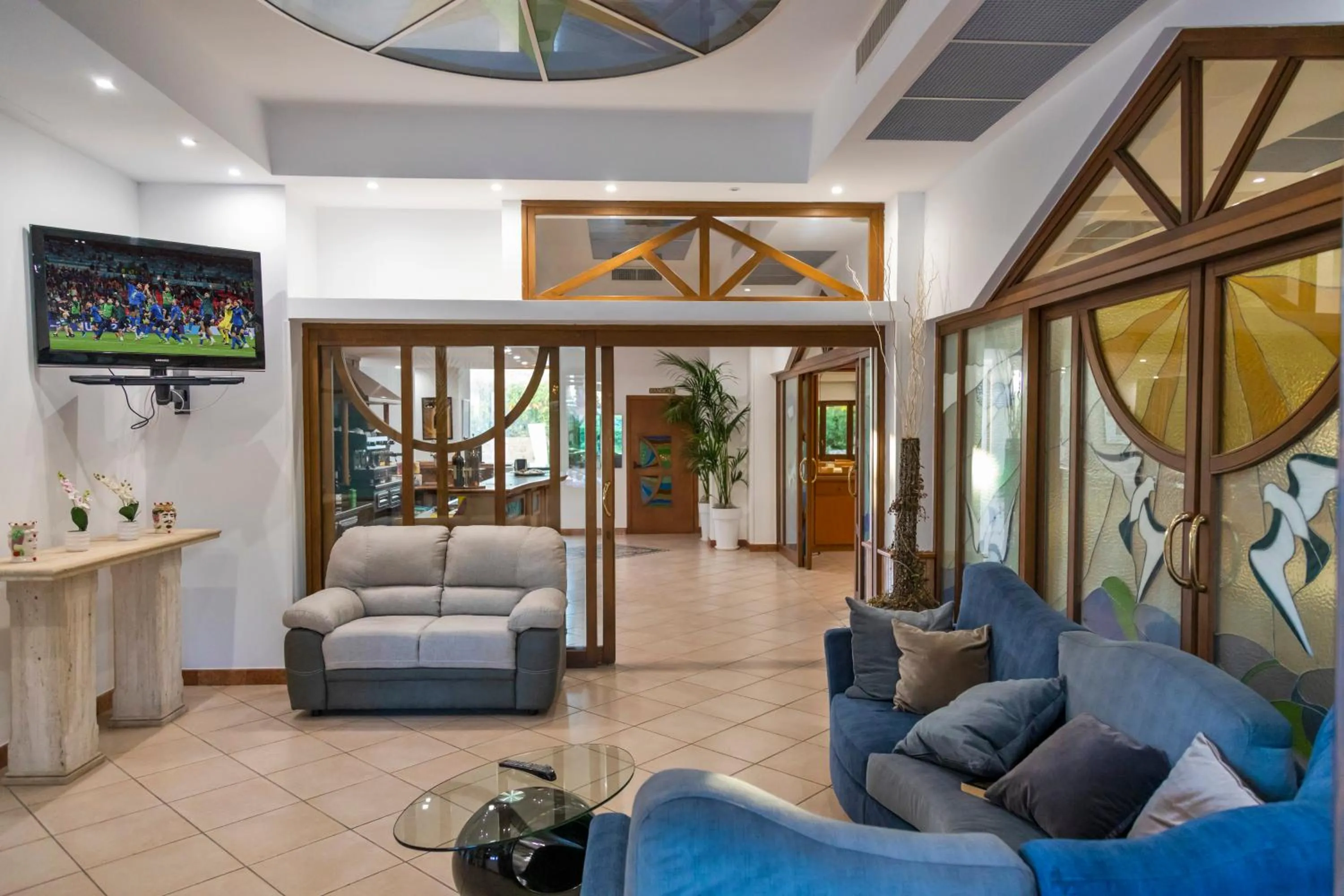 Seating area in Hotel Calabrisella