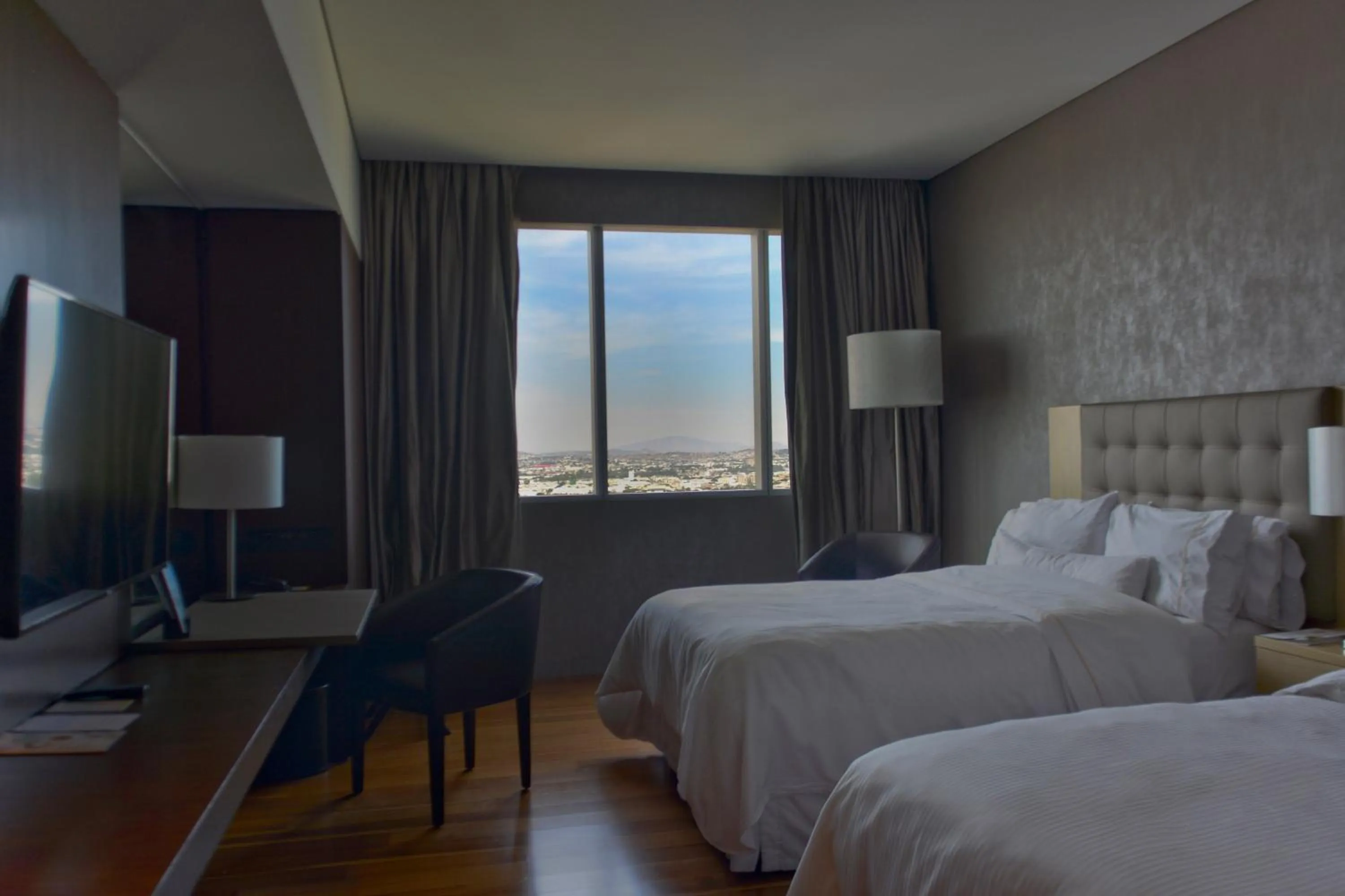 Photo of the whole room, Bed in The Westin Guadalajara