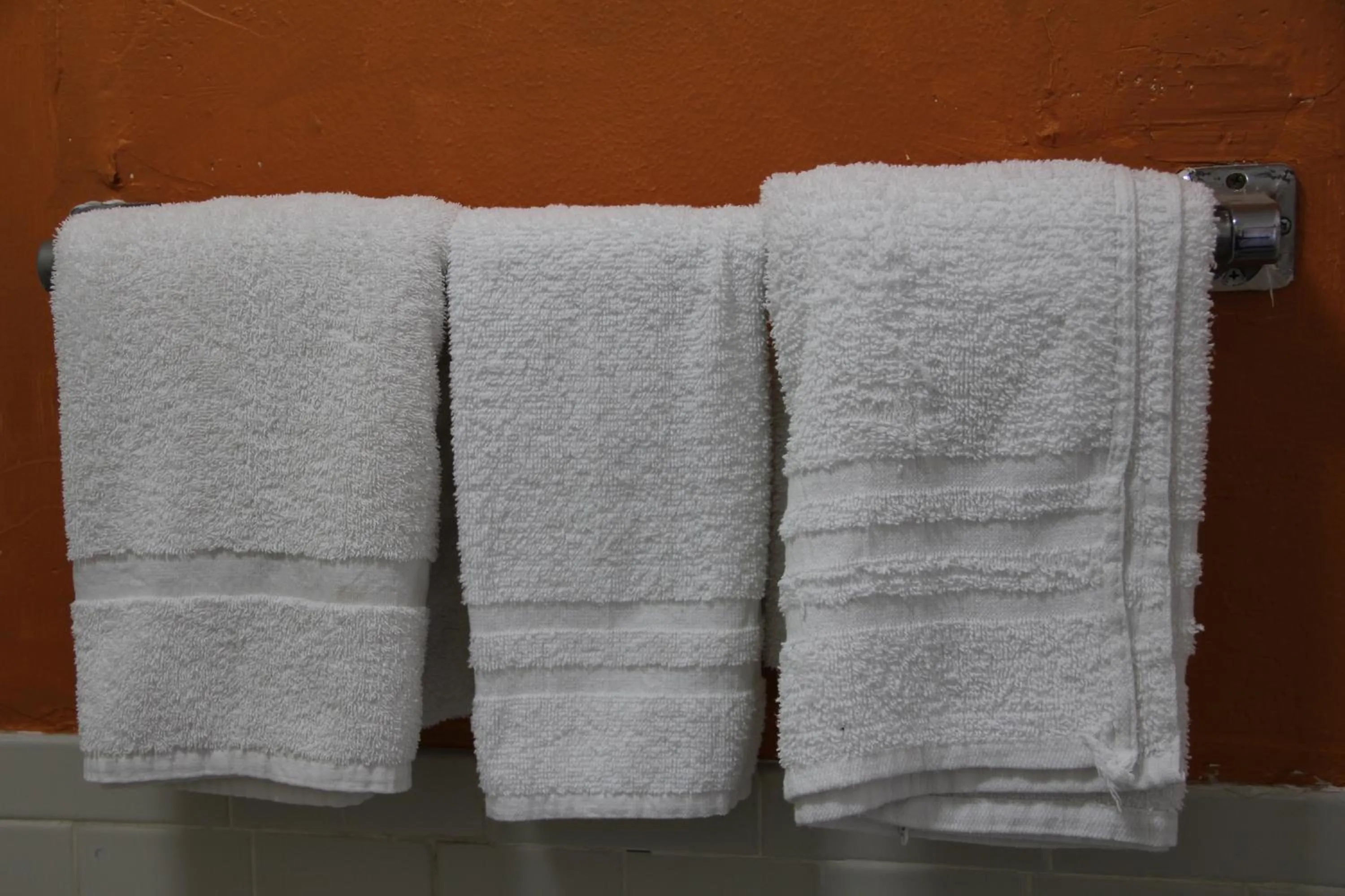 LoneStar Inn and Suites