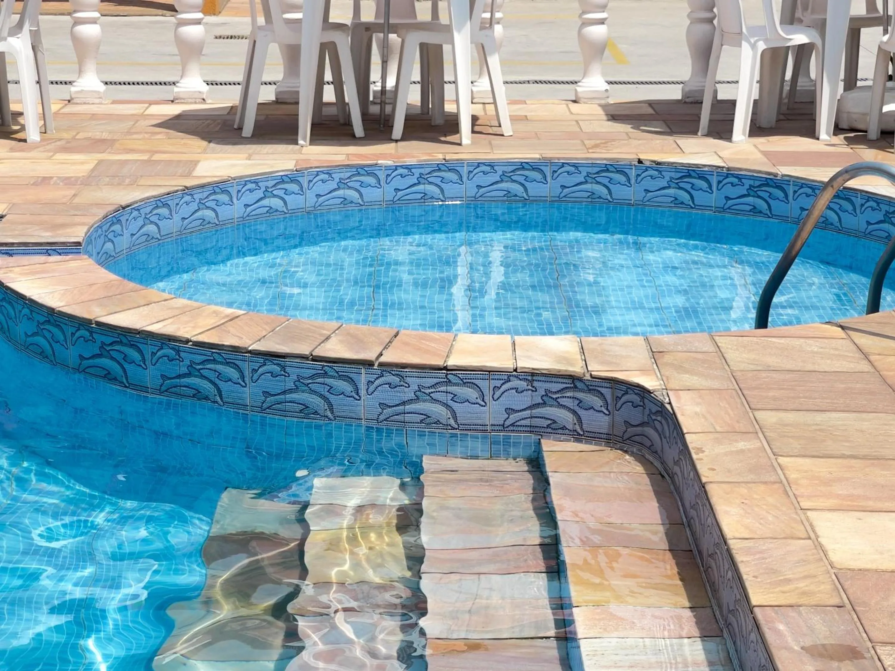 Swimming pool in Hotel Pousada Paradise