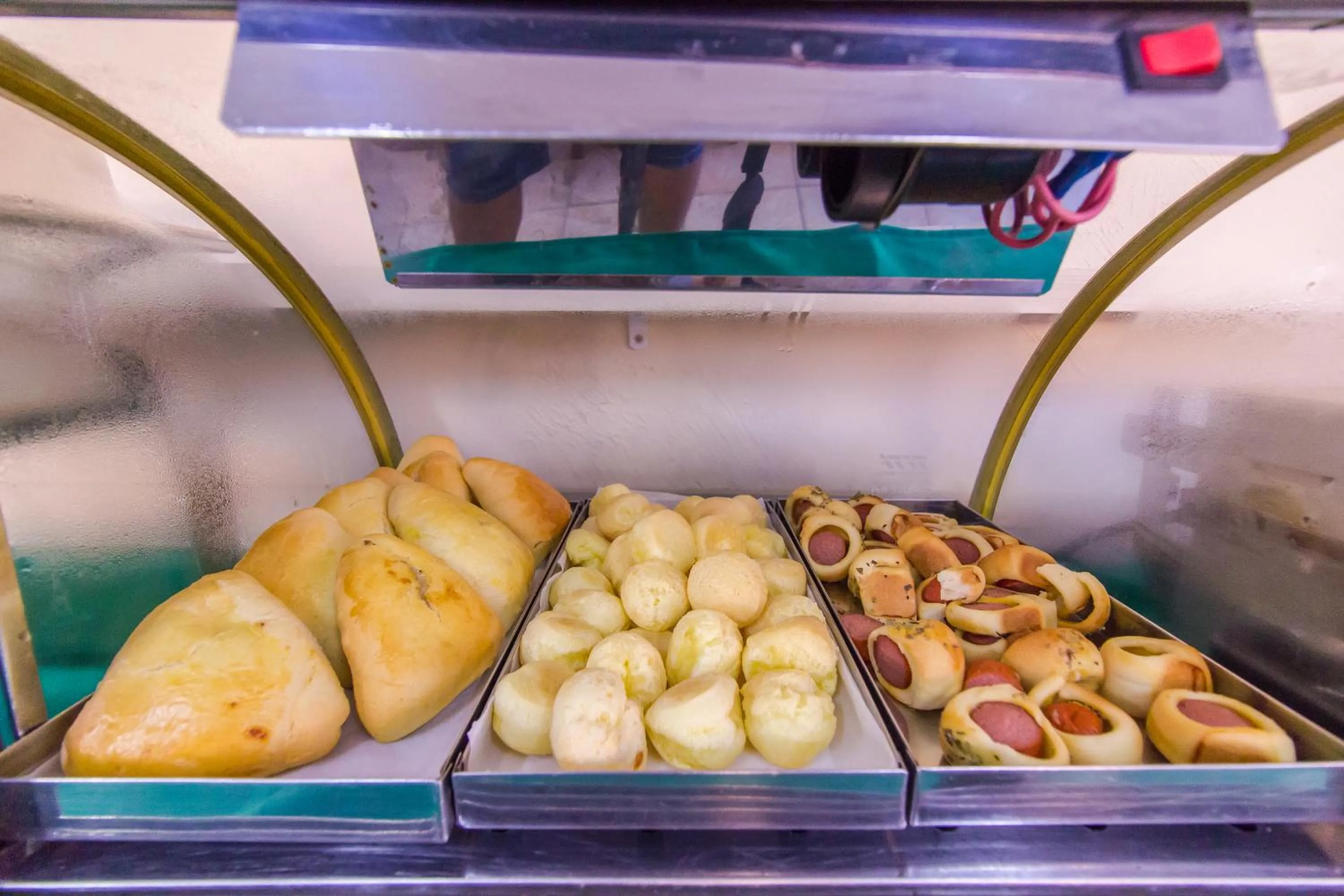 Buffet breakfast in Hotel Pousada Paradise