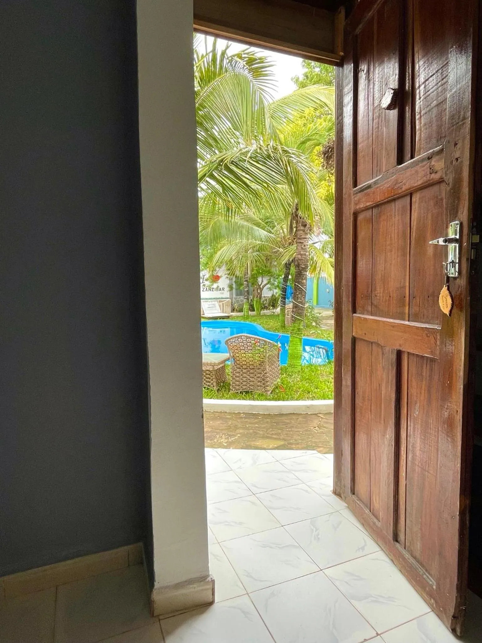 Garden in Green's Hostel Nungwi