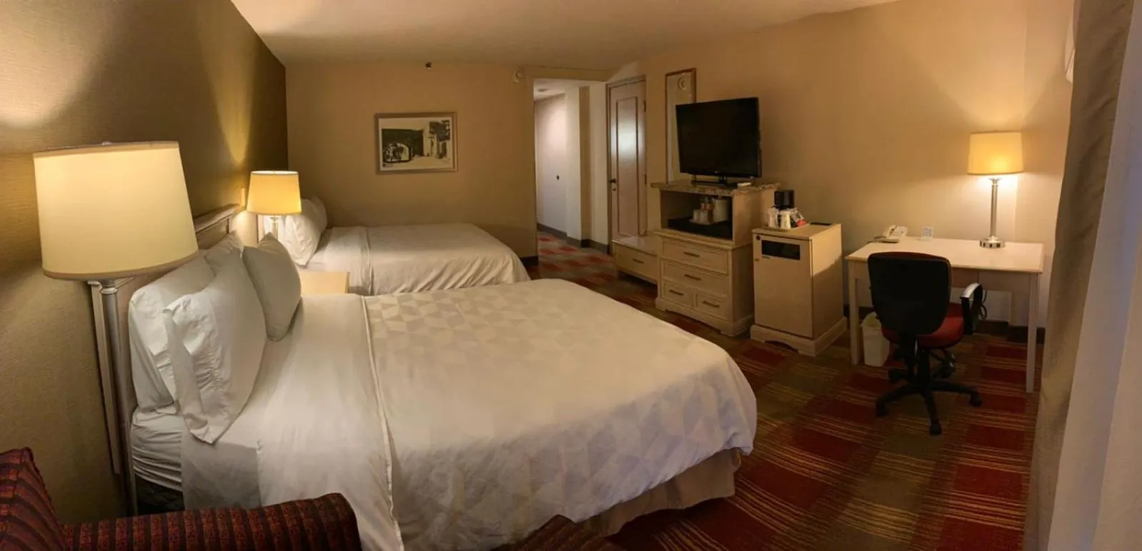 Bed in Holiday Inn Monclova by IHG