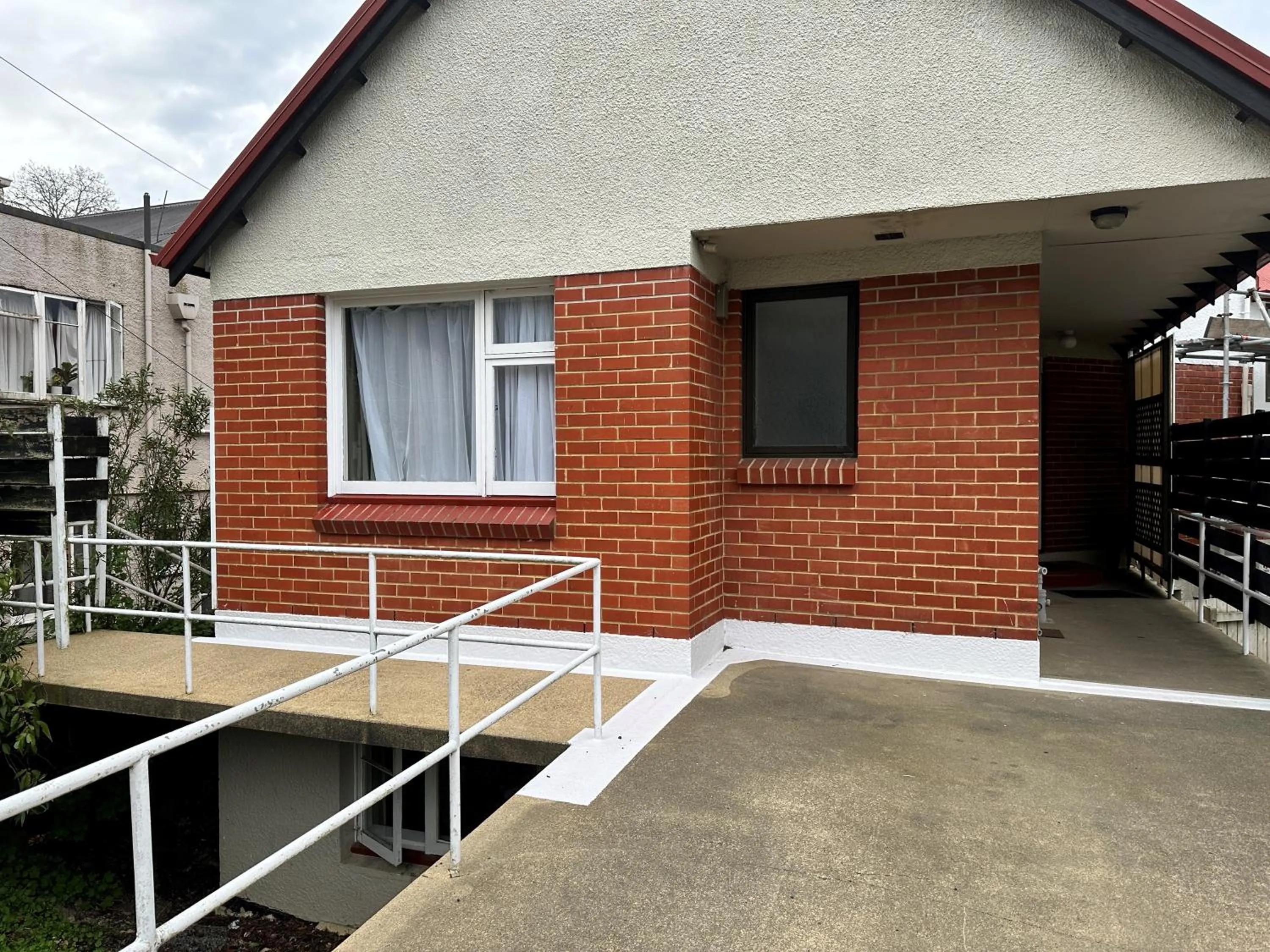 Property building in Owens Motel