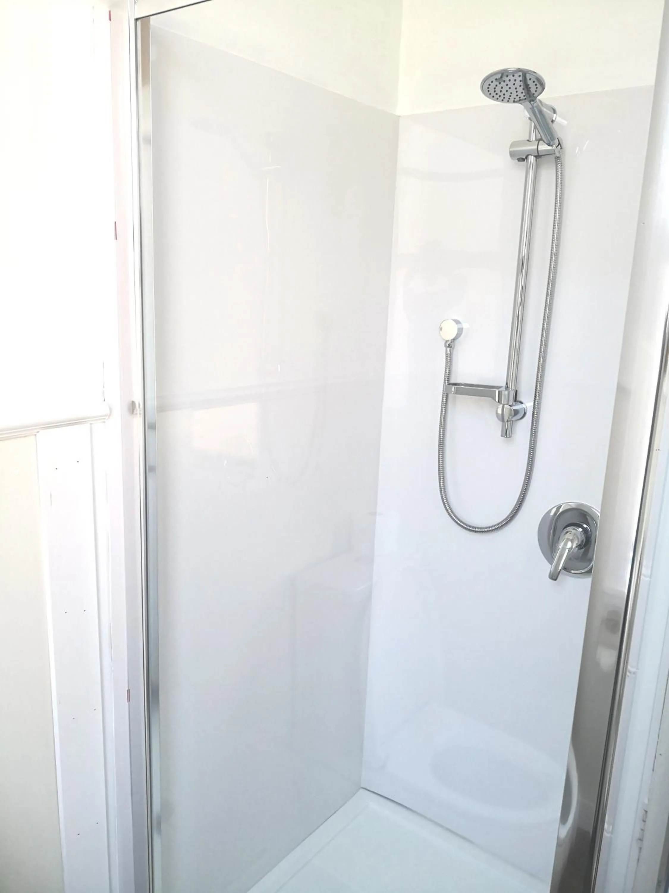 Bathroom in Owens Motel