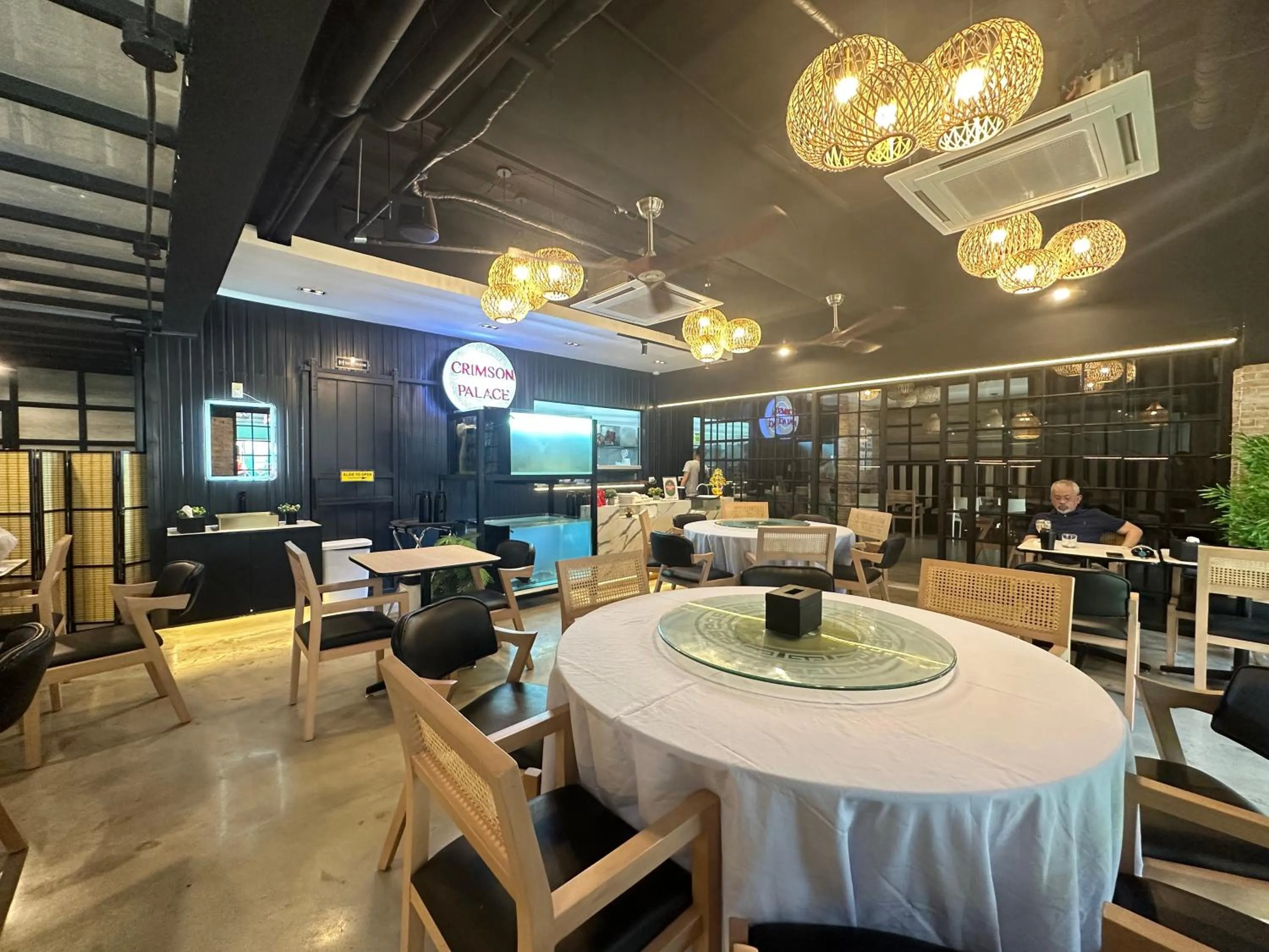 Restaurant/places to eat in DG Budget Hotel Salem