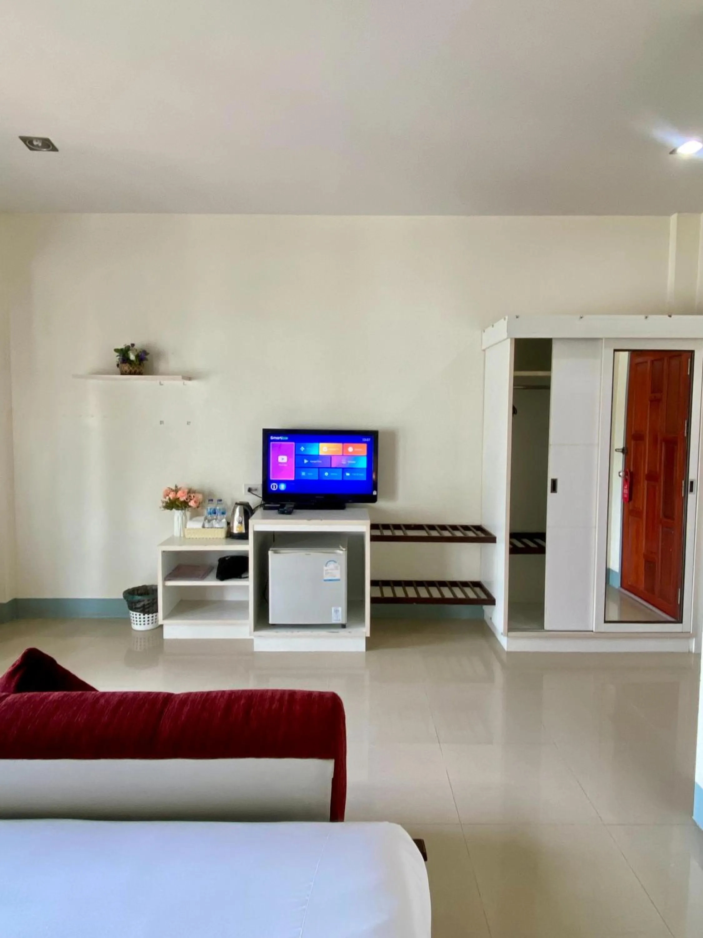 Bed in Lanta Just Come Hotel