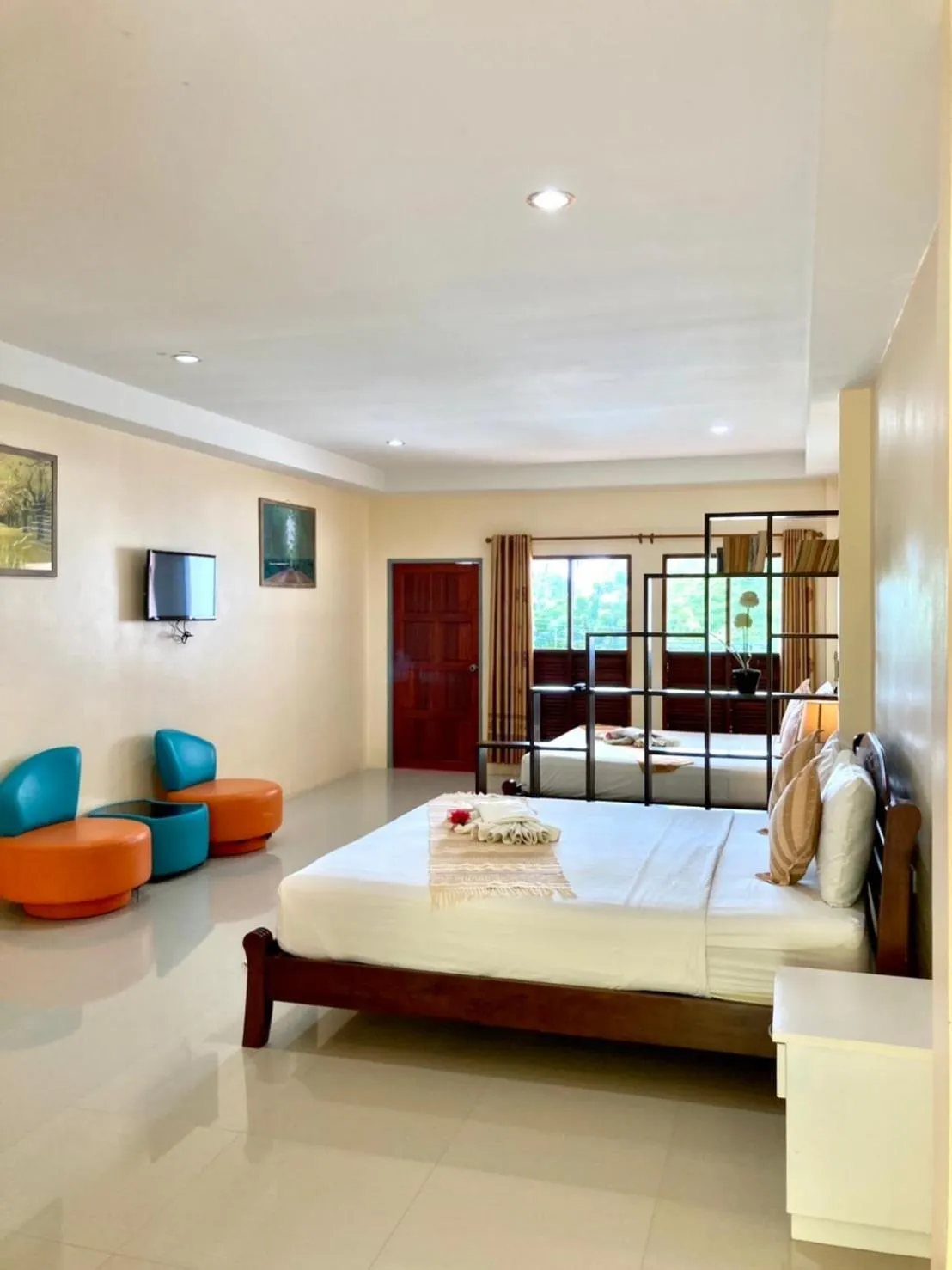 Bed in Lanta Just Come Hotel