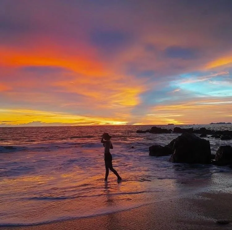 Lanta Just Come Hotel