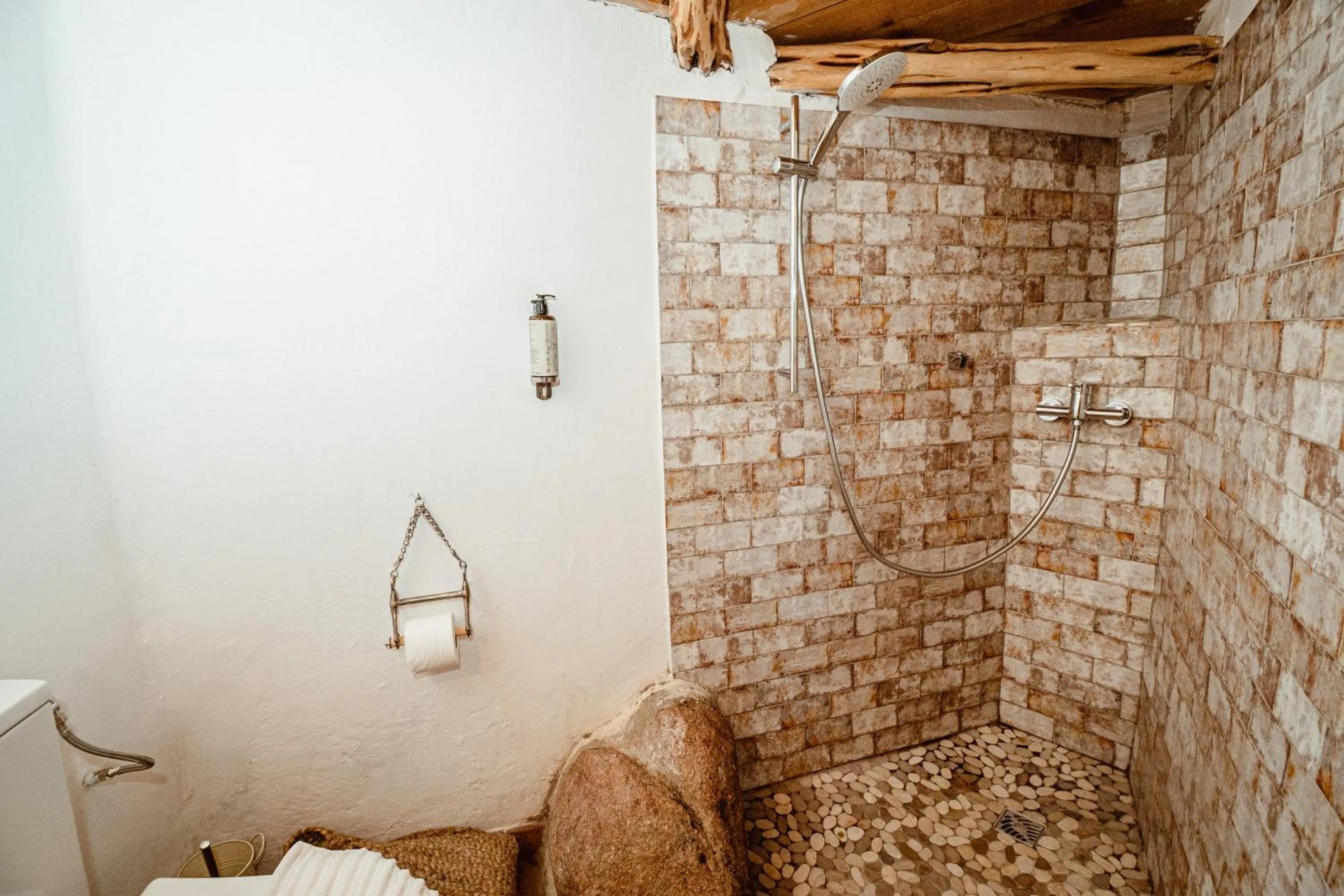 Shower in Ranch Campo Palombaggia