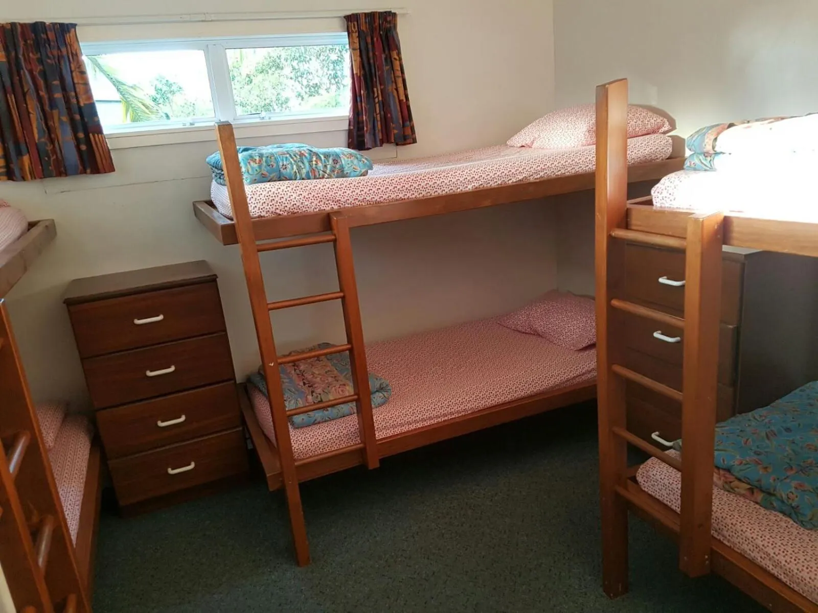 Auckland Northshore Motels & Holiday Park