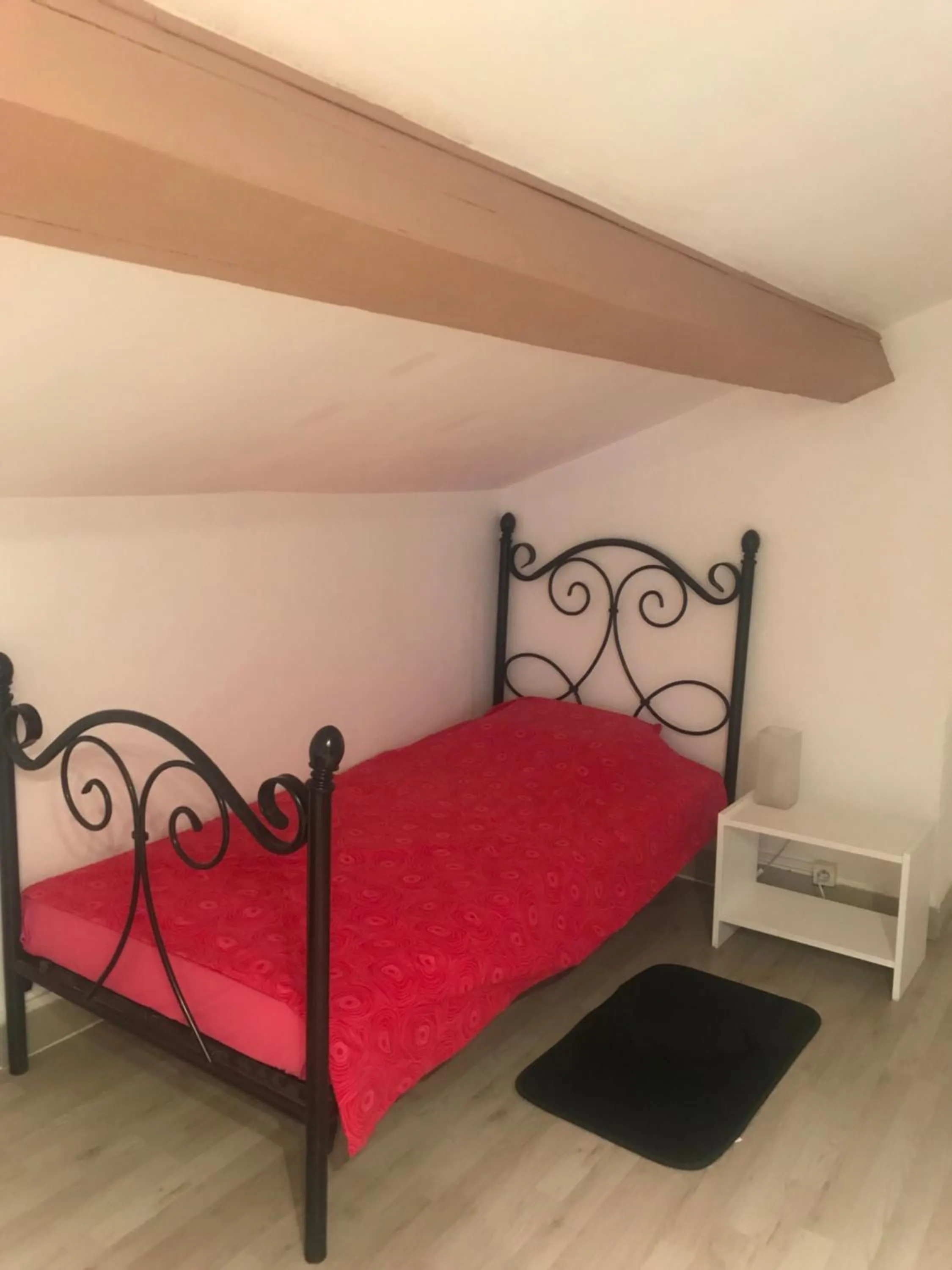 Bed in Maison des Ingénieurs