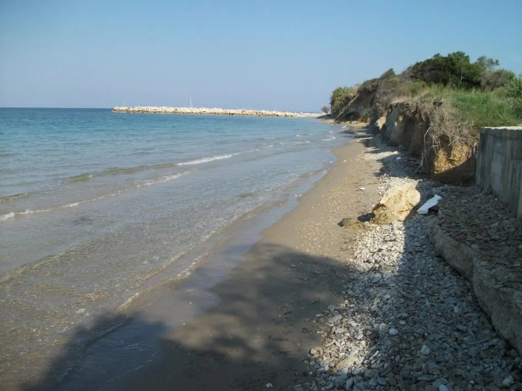 Beach in Kavos Psarou Studios & Apartments