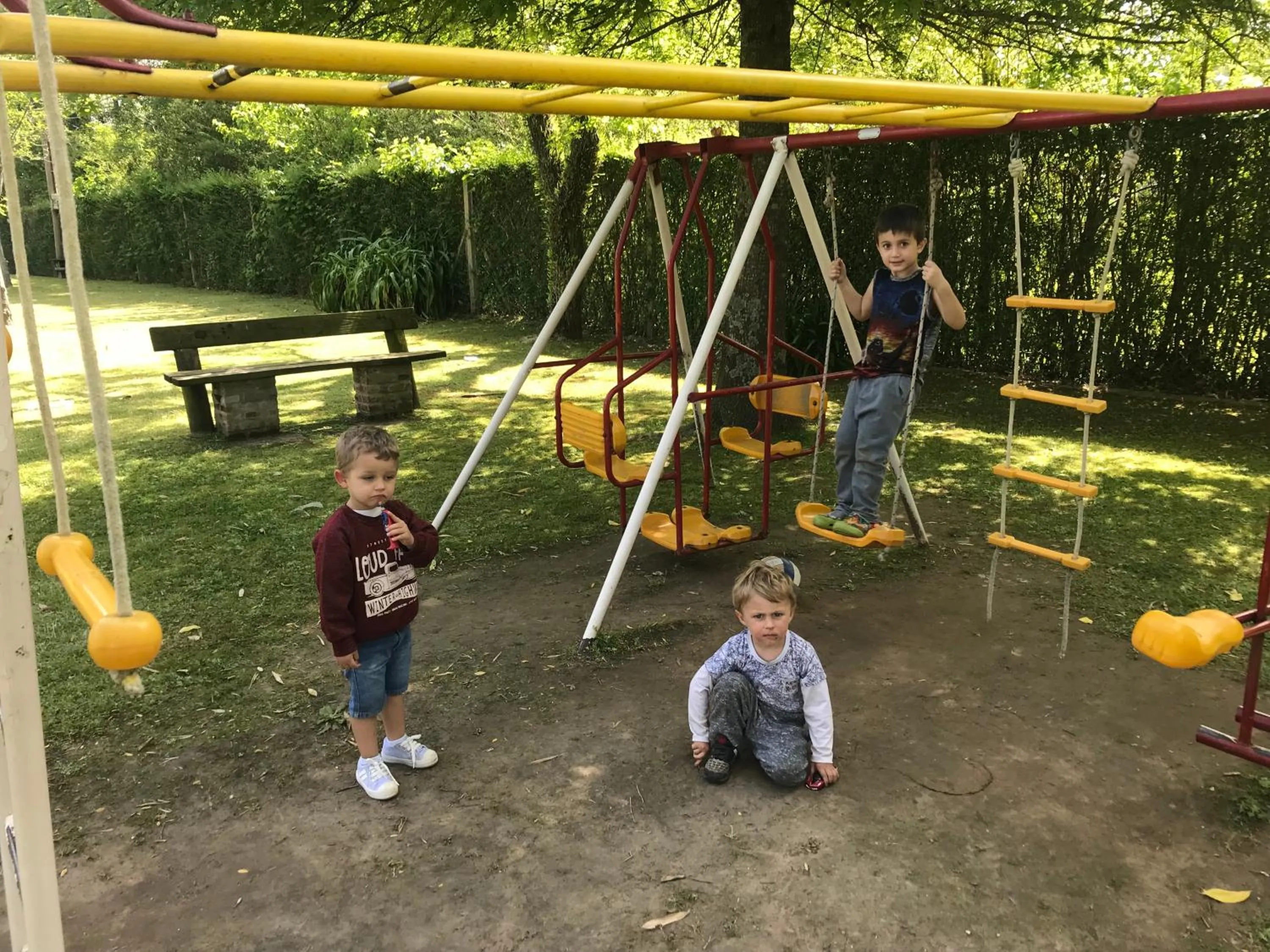 People in Aires Del Delta