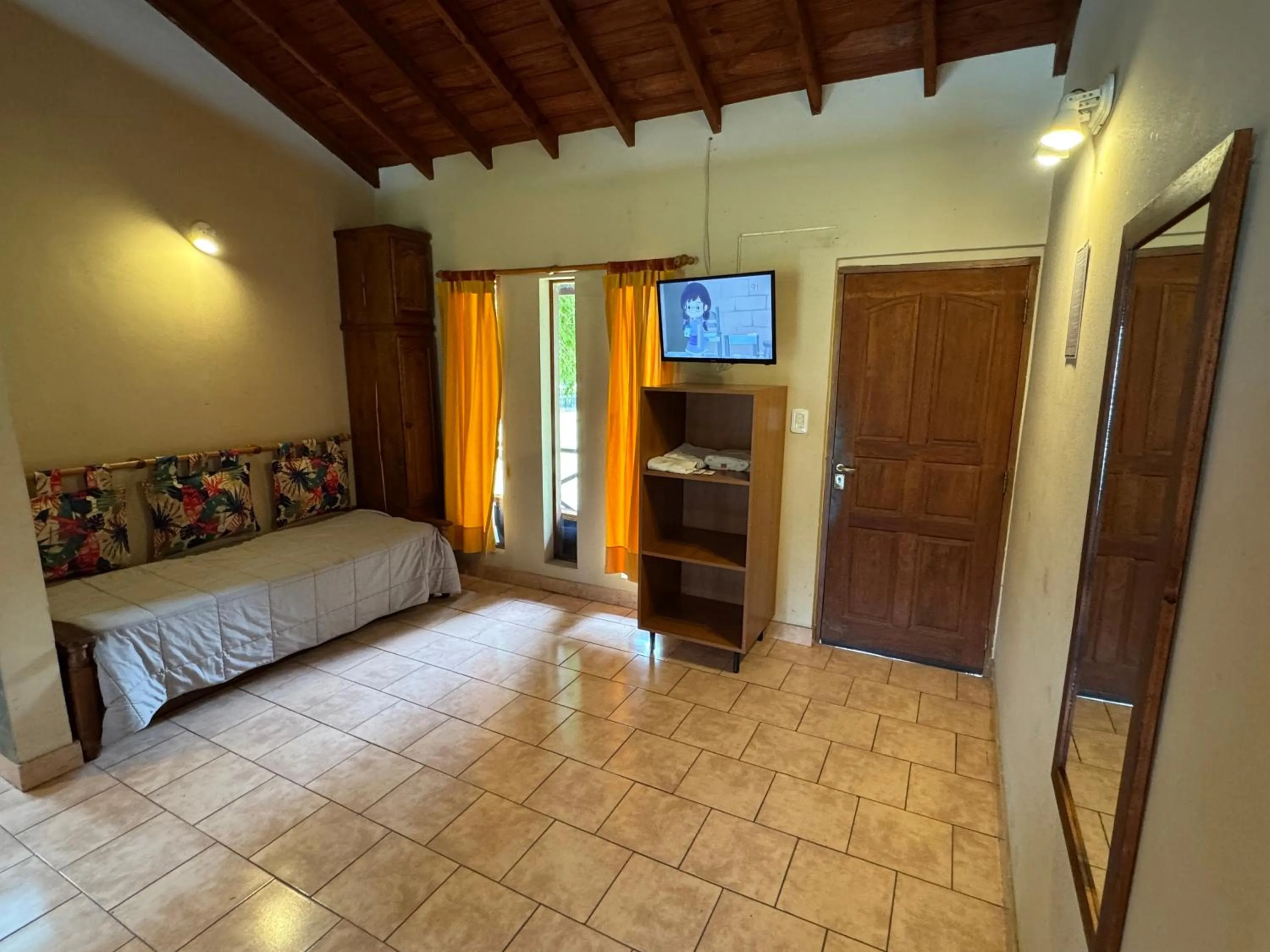 TV and multimedia, Bed in Aires Del Delta