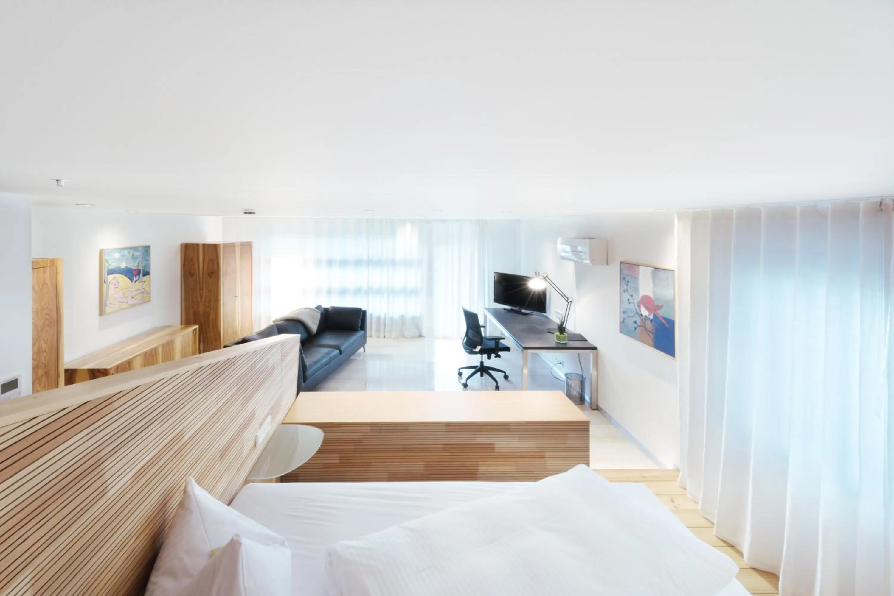 Photo of the whole room, Bed in Hotel Rommel