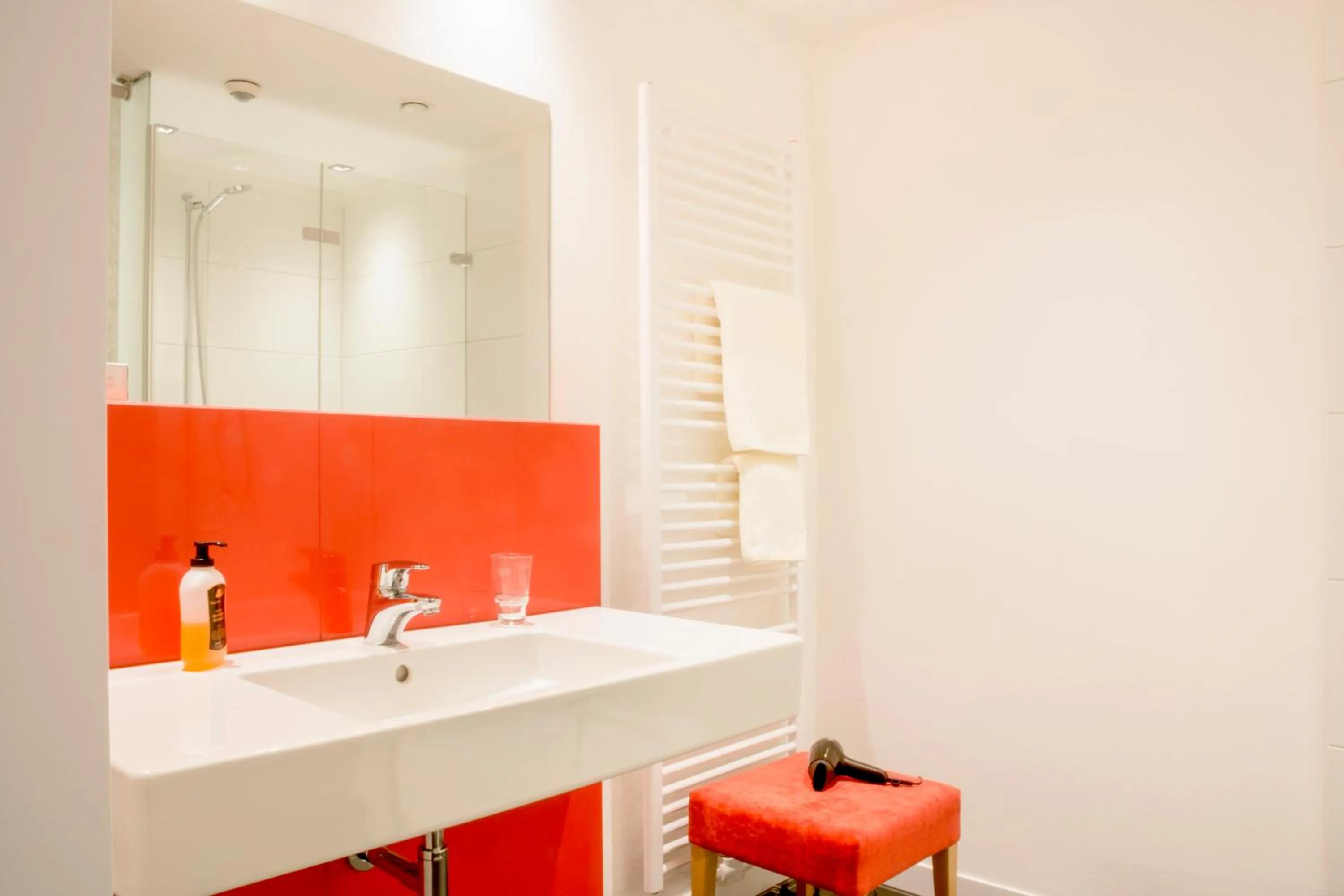 Bathroom in Hotel Rommel