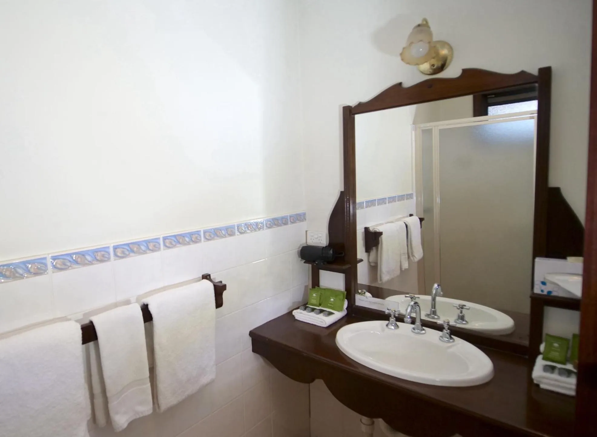 Bathroom in Margaret River Motel