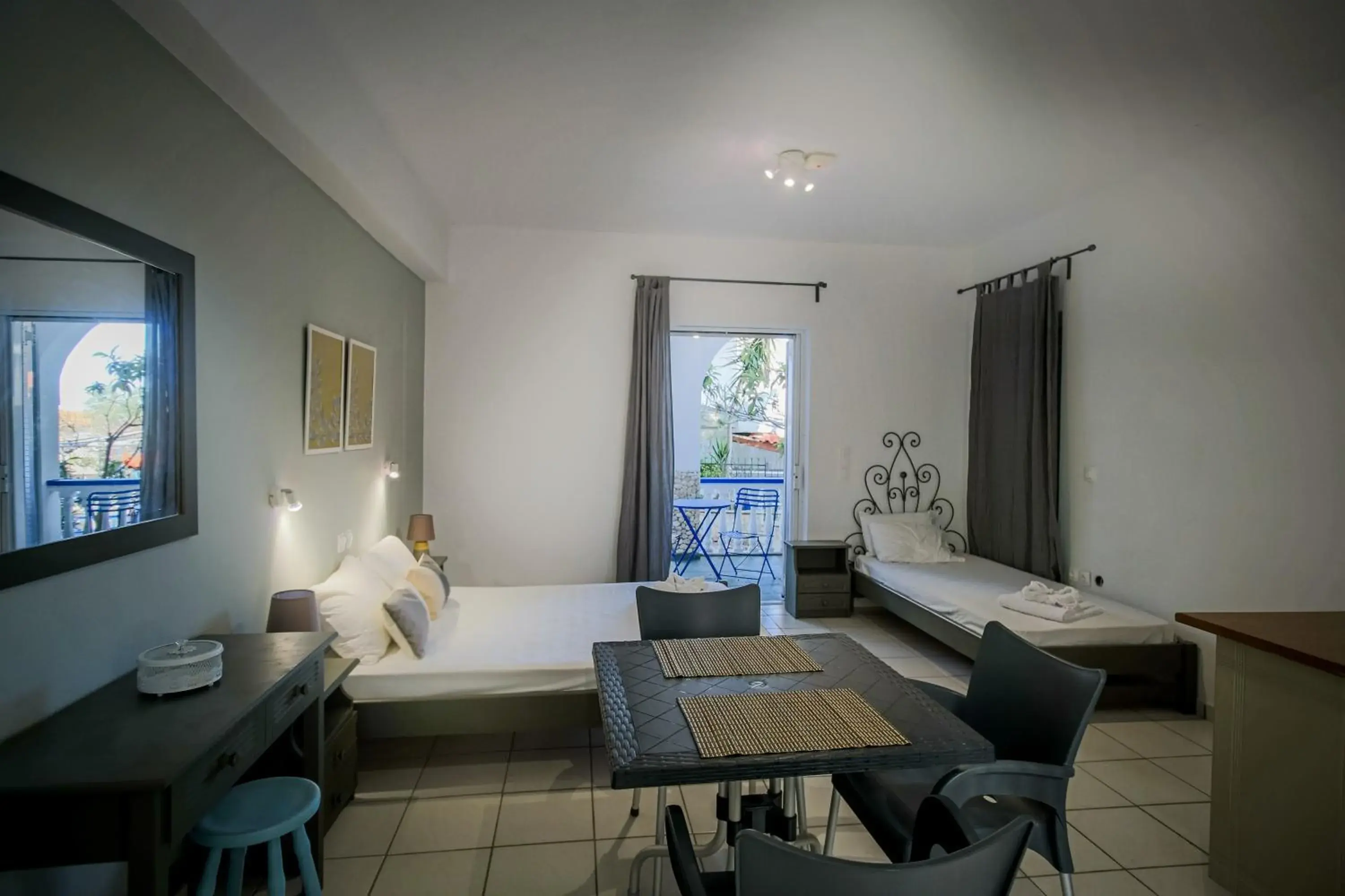 Studio (3 Adults) in Velendzas Holidays Studio (3 Adults) in Velendzas Holidays