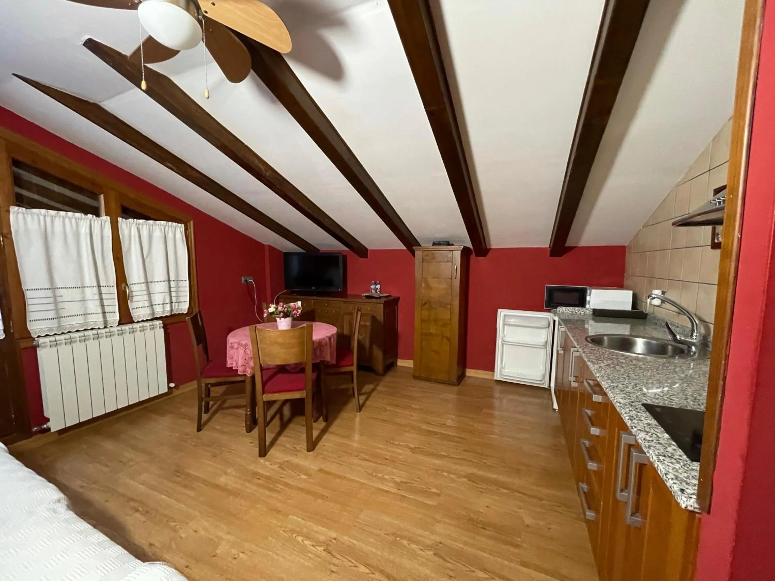 Decorative detail in Hotel Apartamentos Barrau