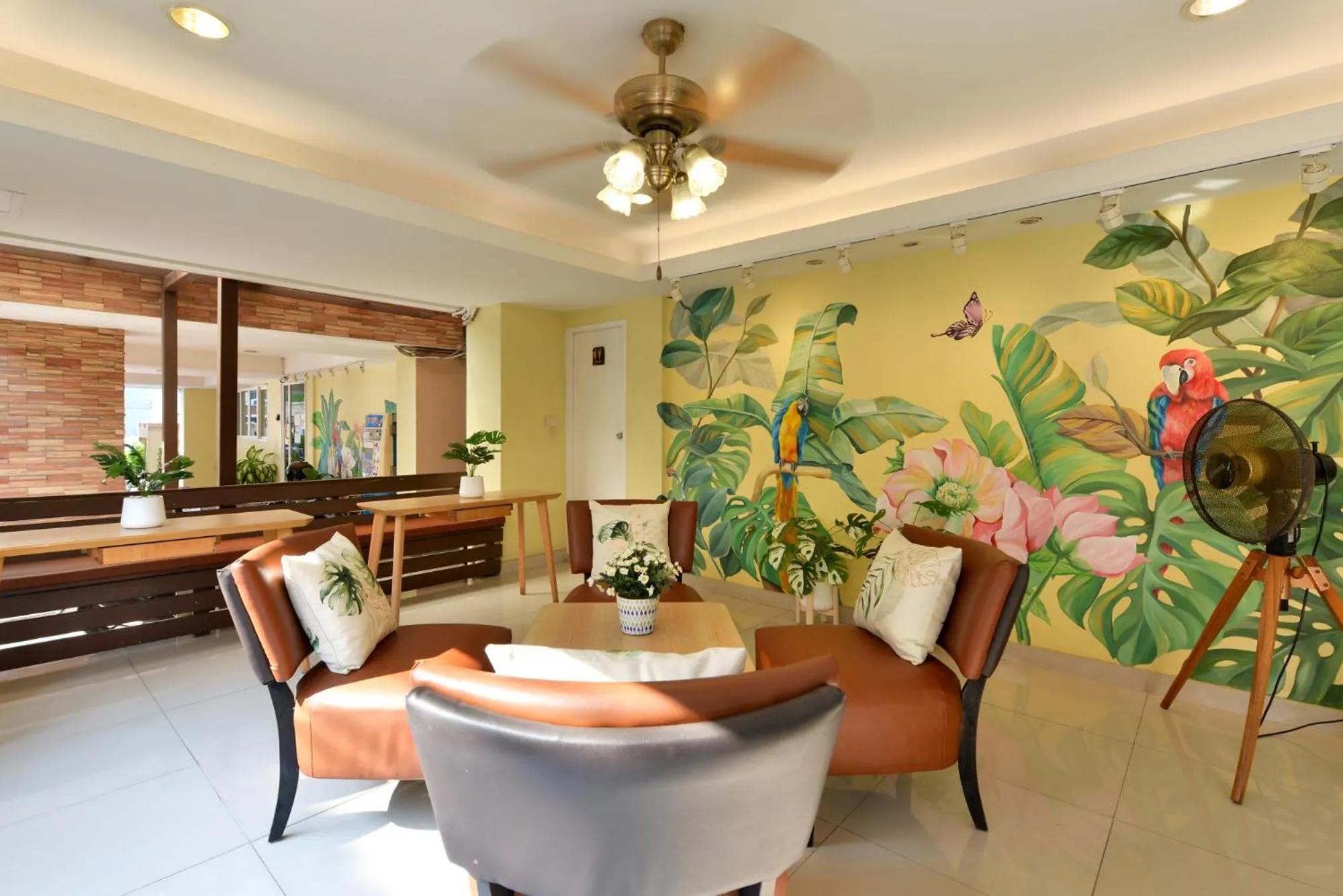 Seating area in Salin Home Hotel Ramkhamhaeng