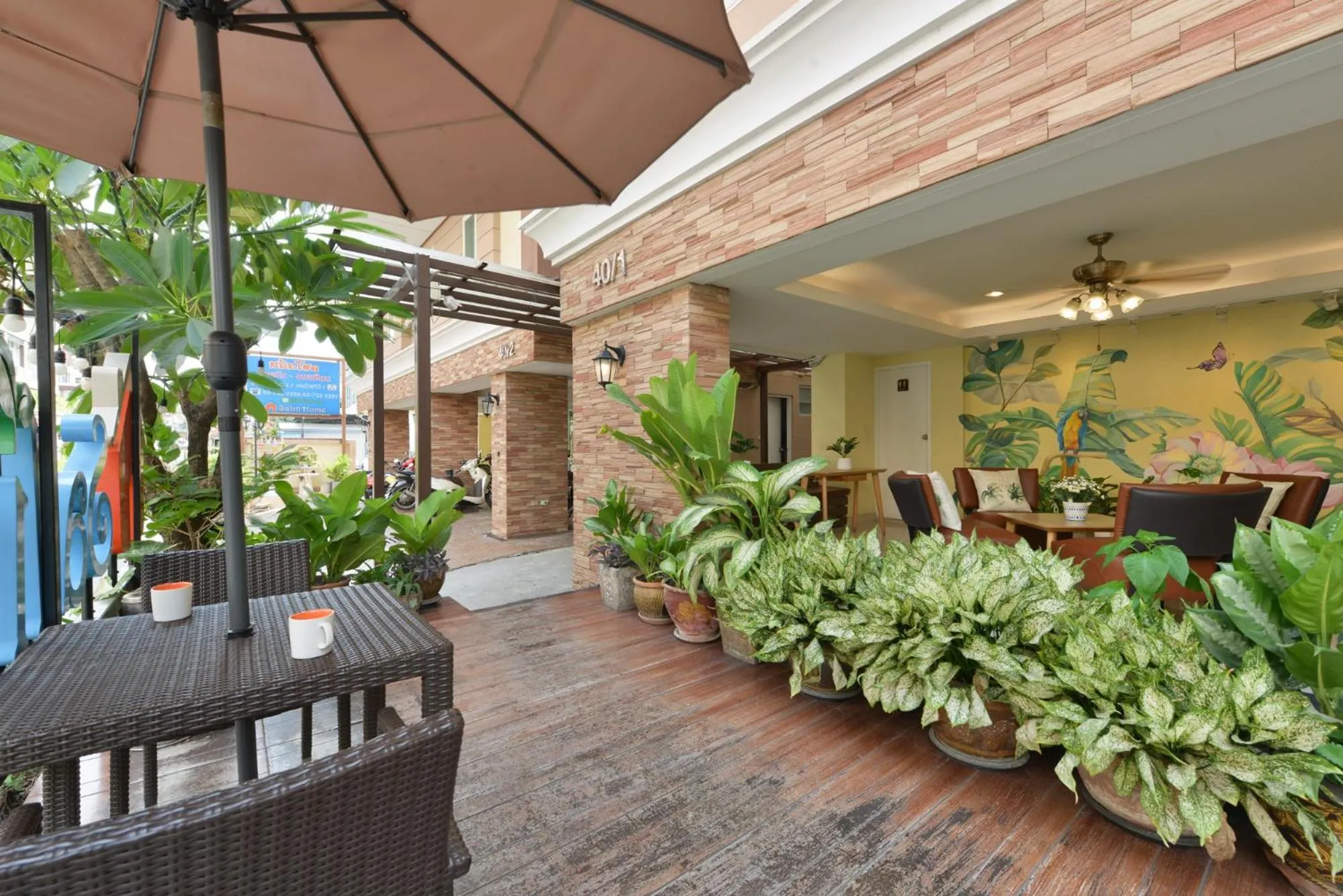 Property building in Salin Home Hotel Ramkhamhaeng