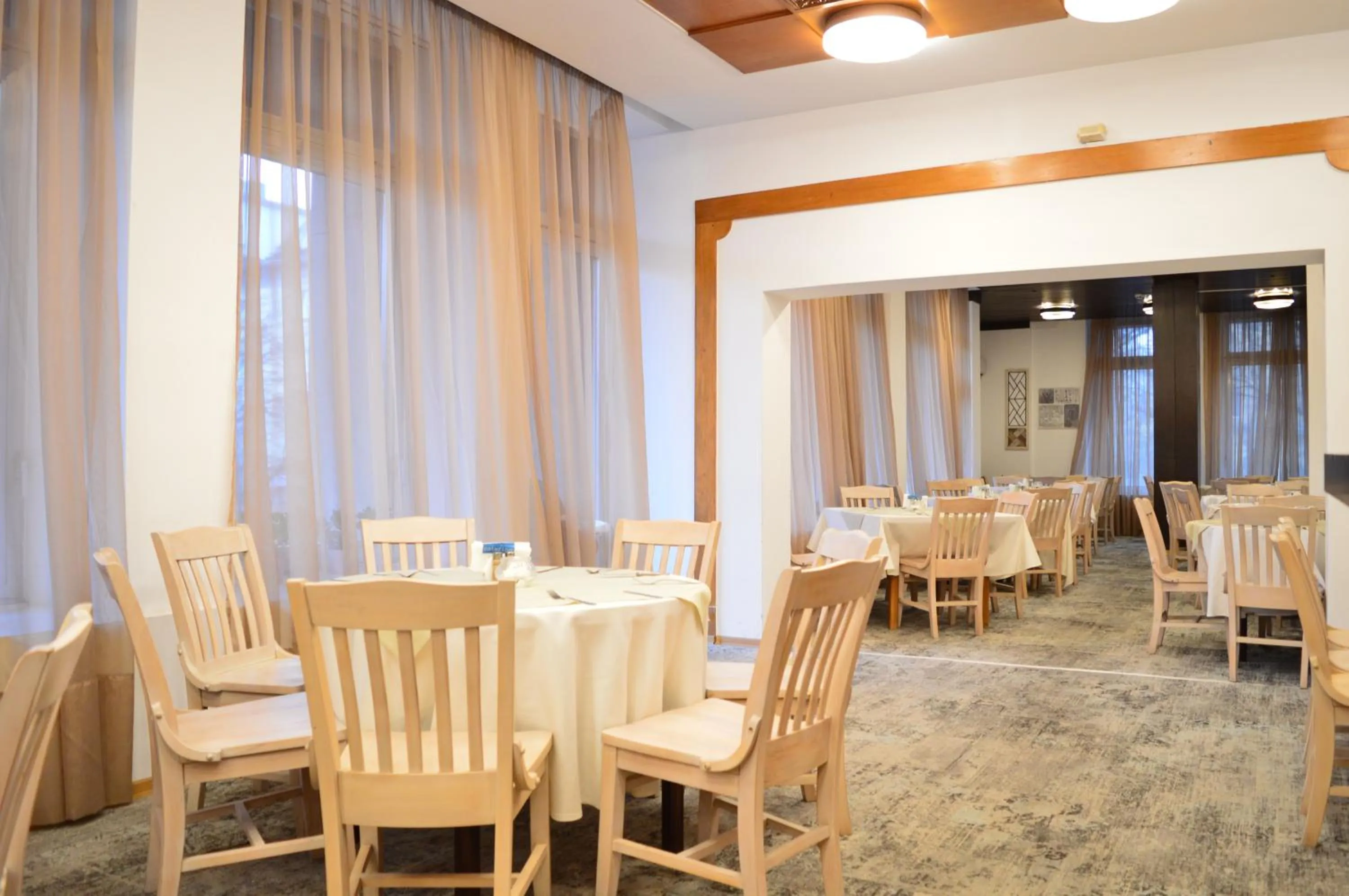 Restaurant/places to eat in Rila Hotel Sofia