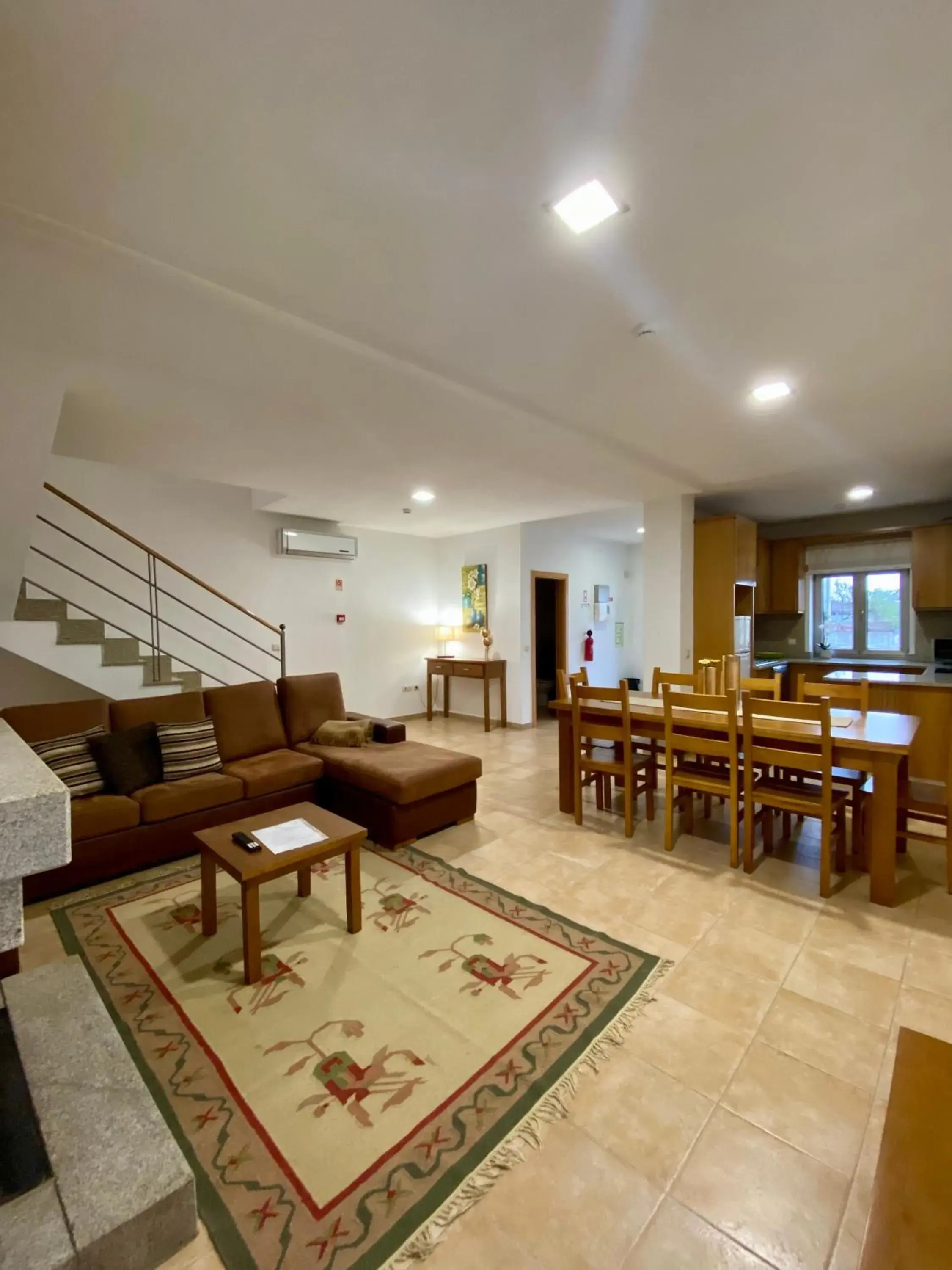 Two-Bedroom Apartment in Casas Campo Cimo da Quinta Two-Bedroom Apartment in Casas Campo Cimo da Quinta