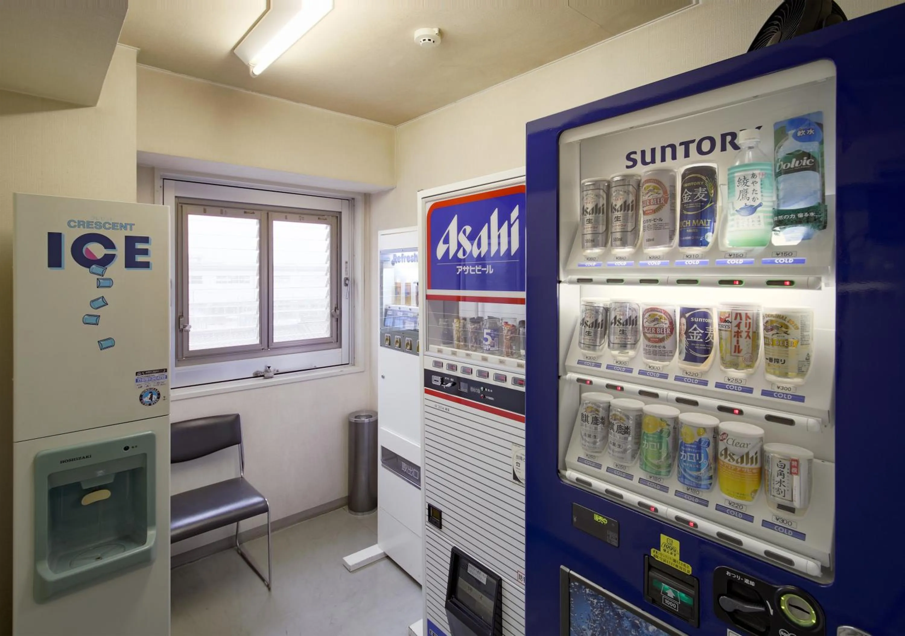 Alcoholic drinks in Hotel Airport Komatsu