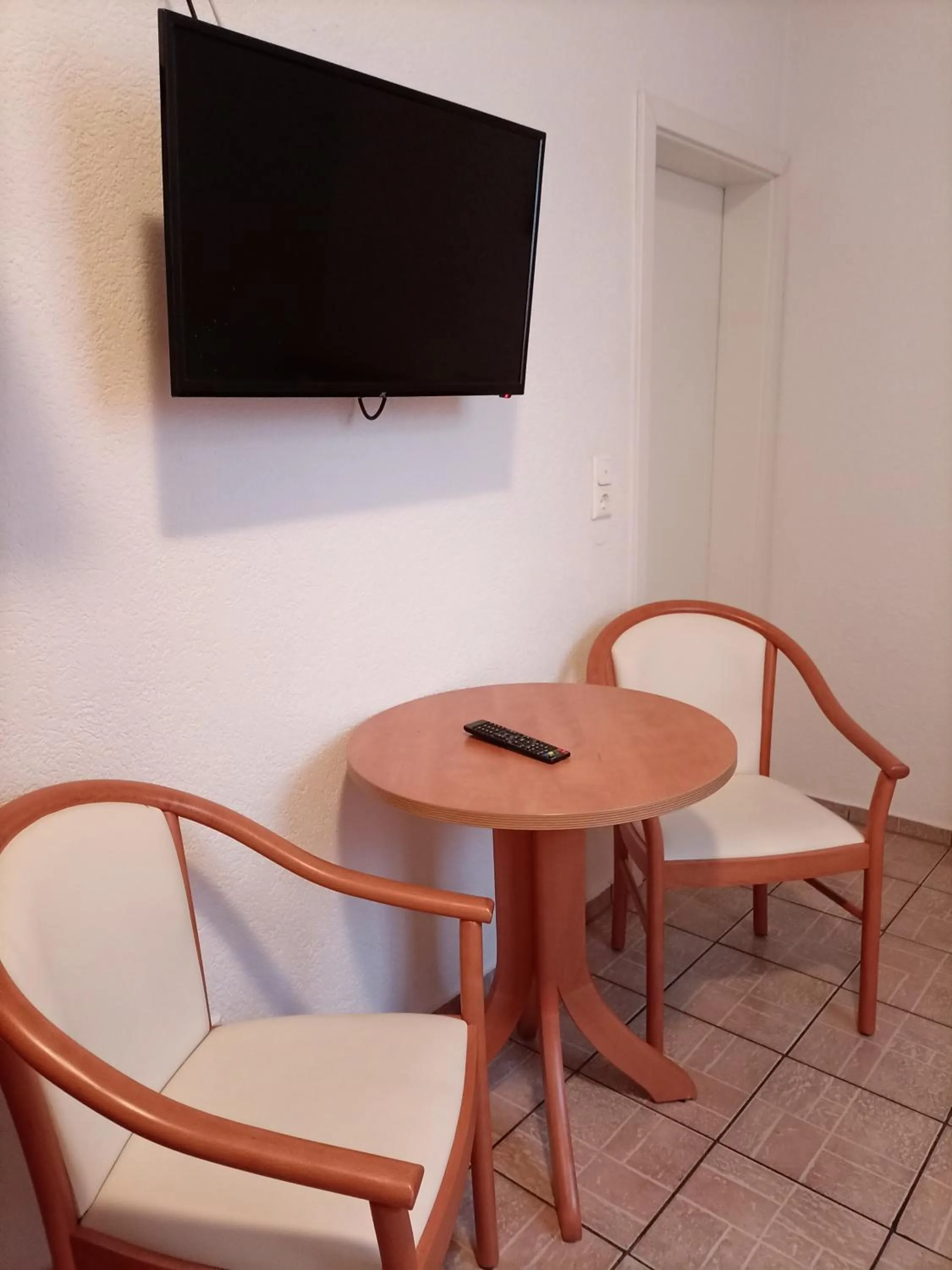 TV and multimedia in Hotel An der Karlstadt