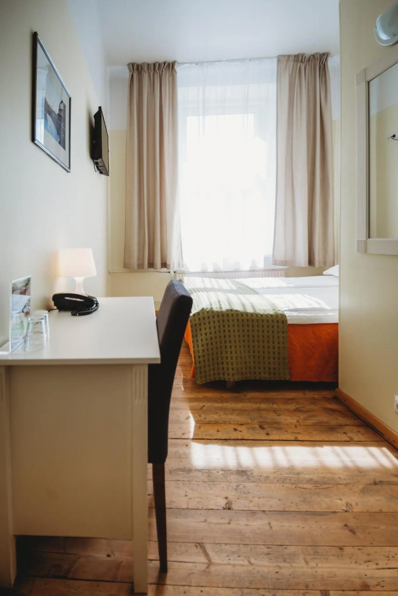 Bed in Economy Hotel