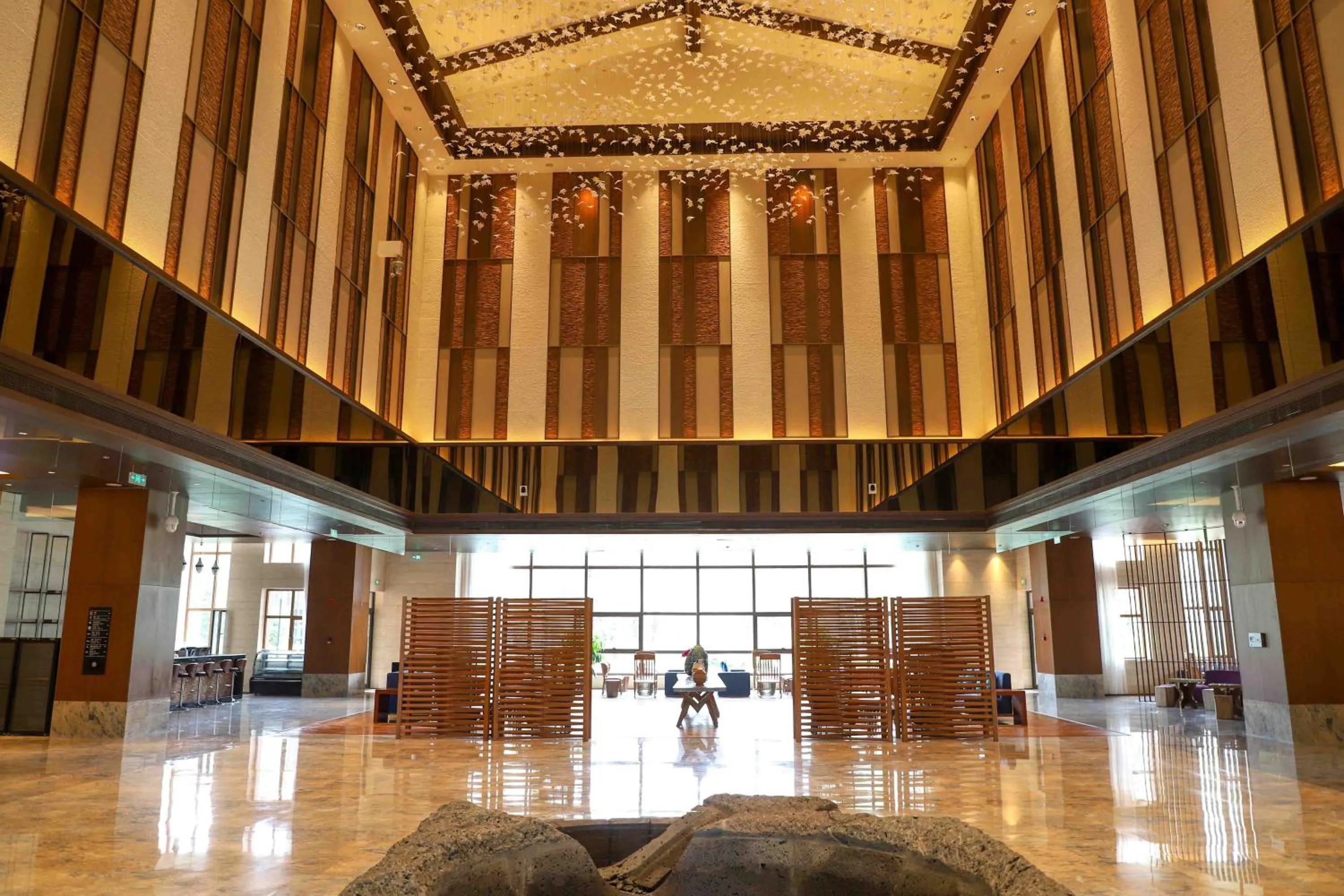 Lounge or bar in Pullman Changbaishan Resort